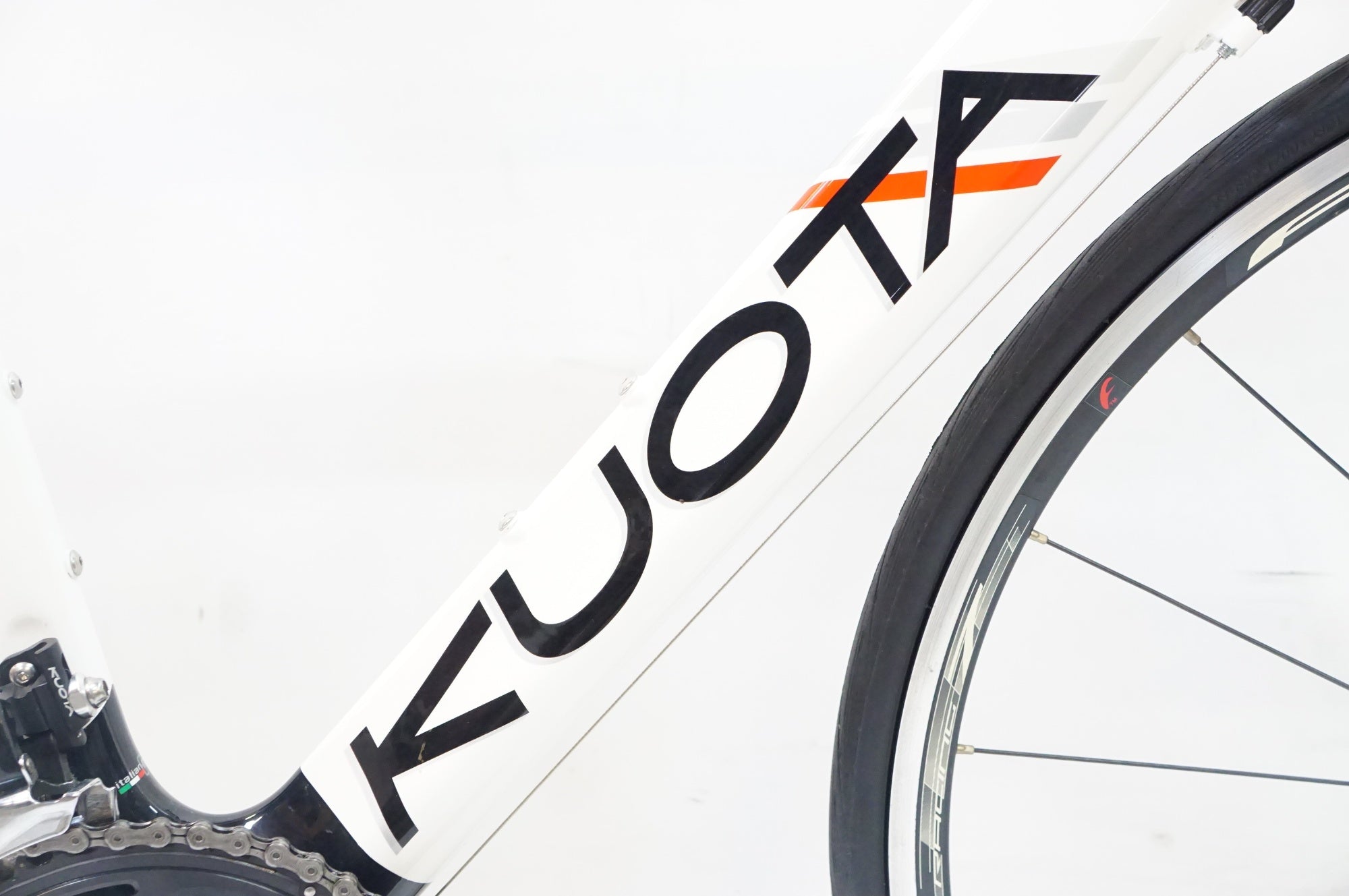 KUOTA 「クオータ」 KHARMA RACE 105 2012年モデル ロードバイク 