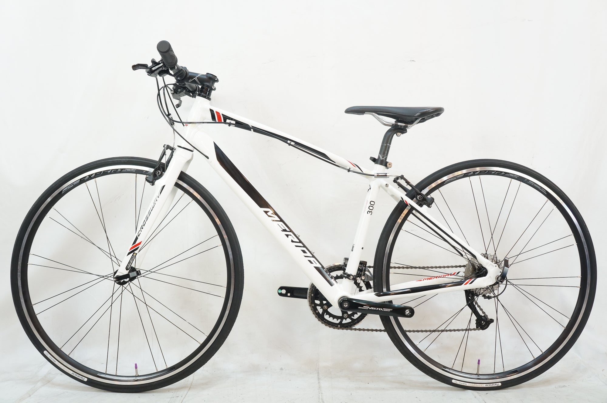 【新品】白クロス/ Medallion Multi S MERIDA 「メリダ」 CROSSWAY 300-R 2017年モデル クロスバイク