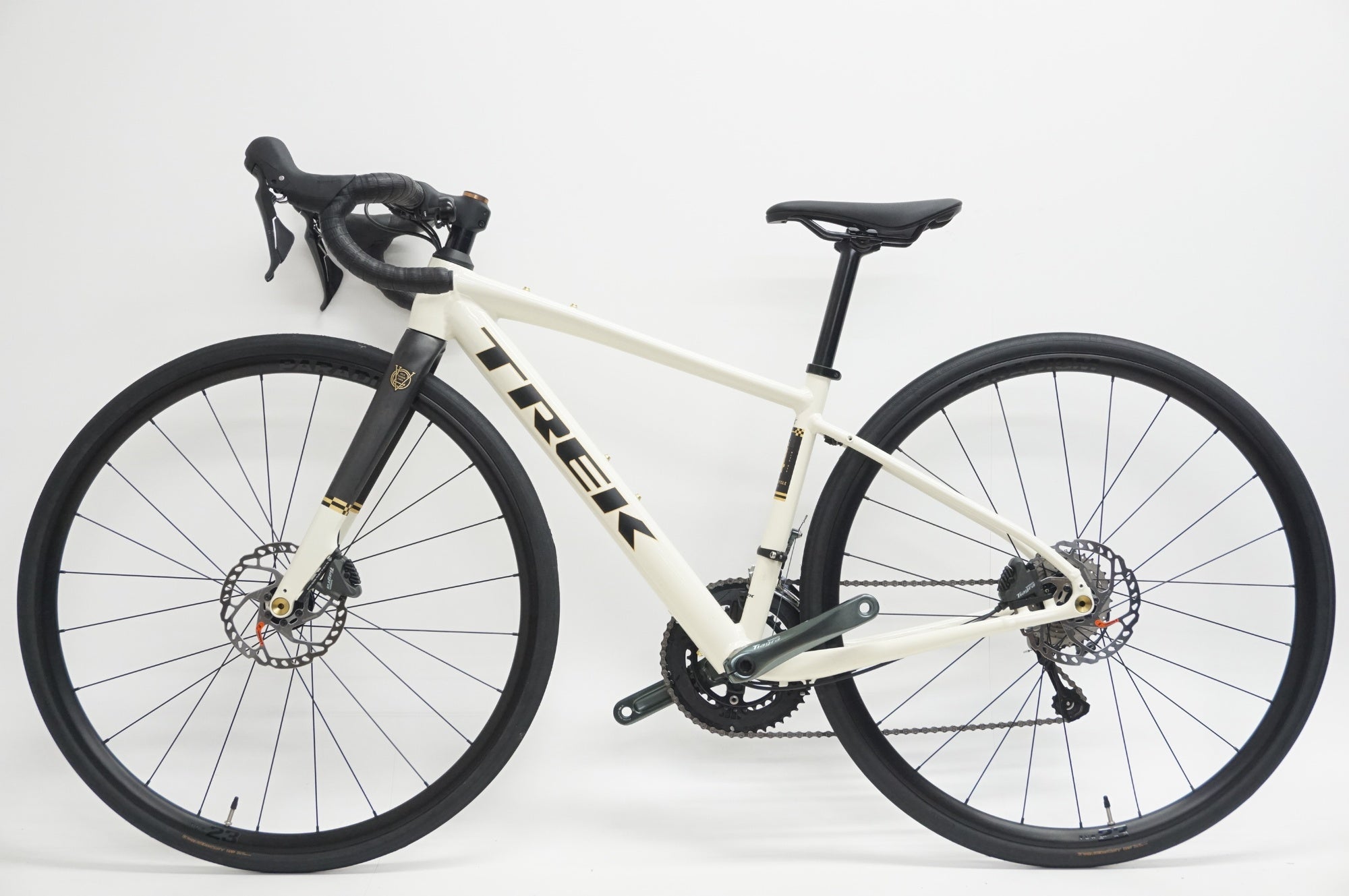TREK 「トレック」 DOMANE AL4 GEN4 2024-2026年モデル ロードバイク / 福岡店