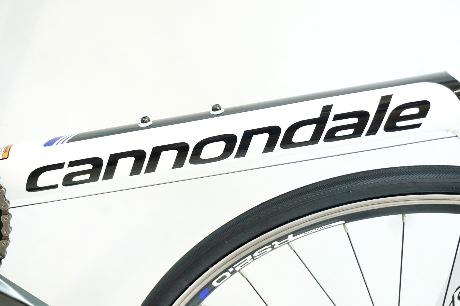 CANNONDALE 「キャノンデール」 CAAD8 TIAGRA 2016年モデル