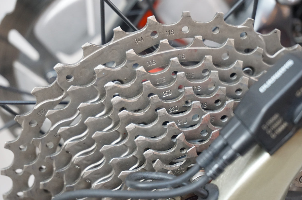 ARGON18 「アルゴンエイティーン」 DARK MATTER GRX 2020年モデルグラベルロード / 浦和ベース