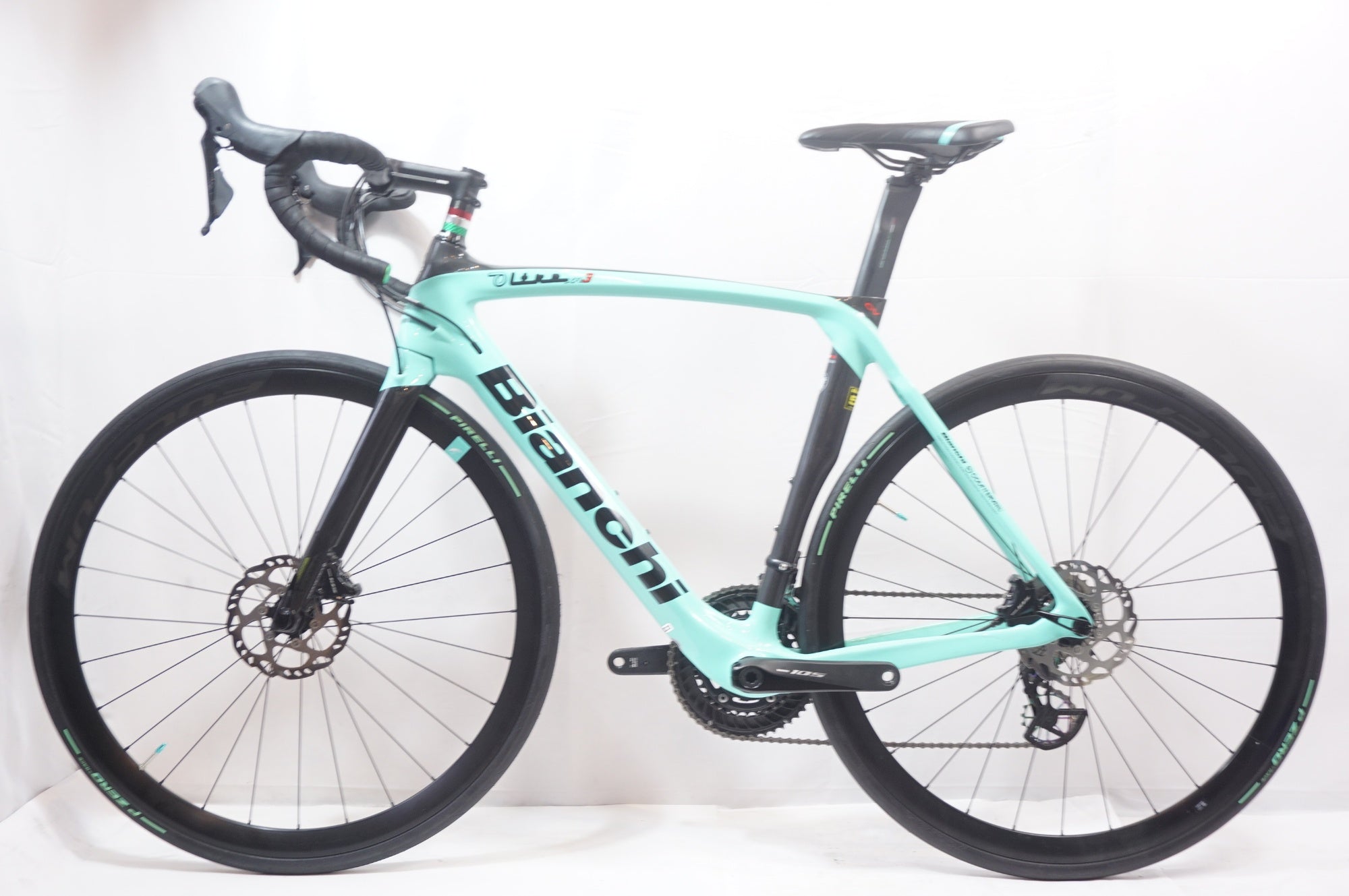 BIANCHI 「ビアンキ」 OLTRE XR3 DISC 2021年モデル ロードバイク