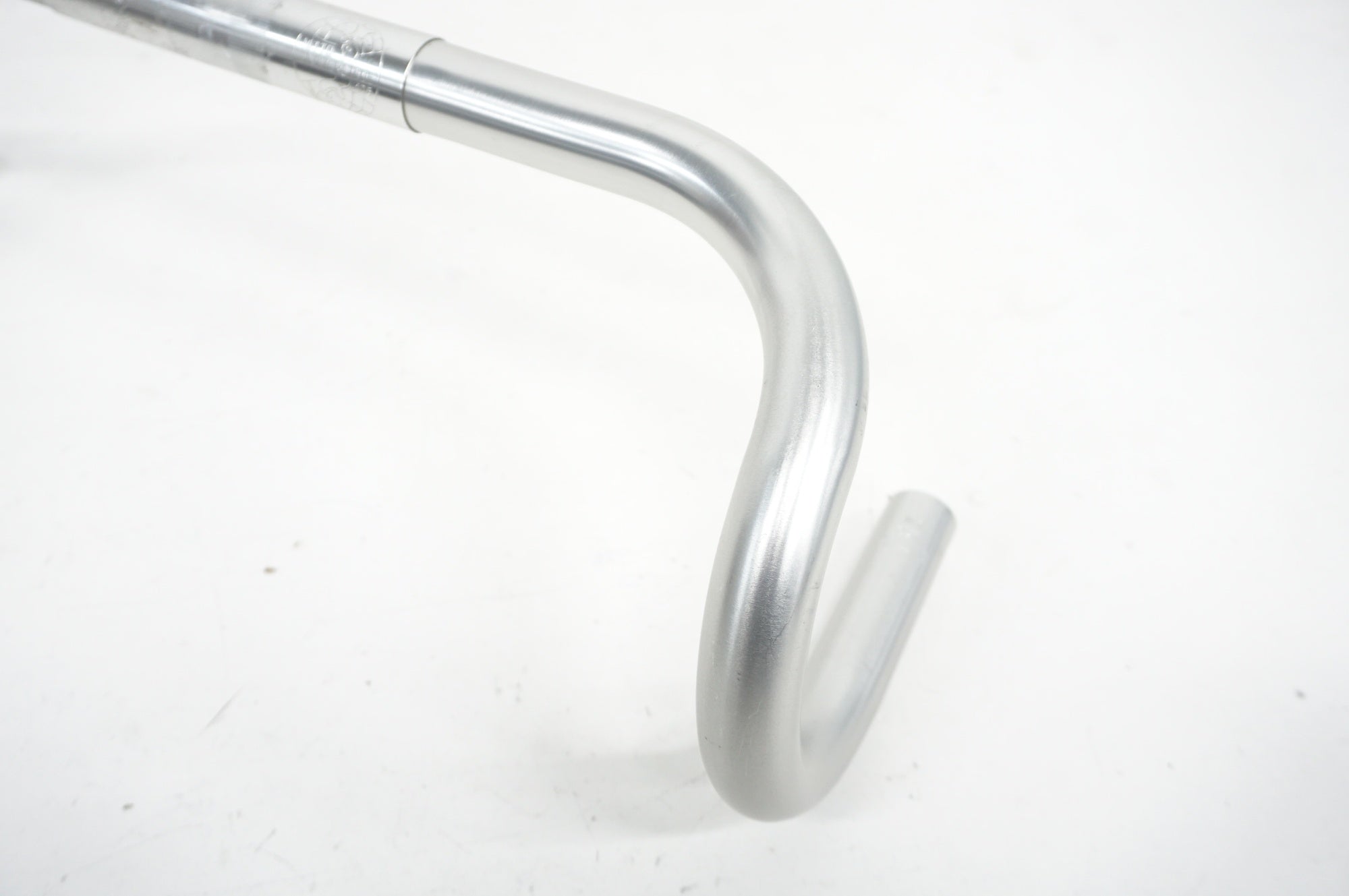 NITTO 「ニットー」 UNIVERSIADE 105 Φ25.4 410mm ハンドル / 阪急塚口店