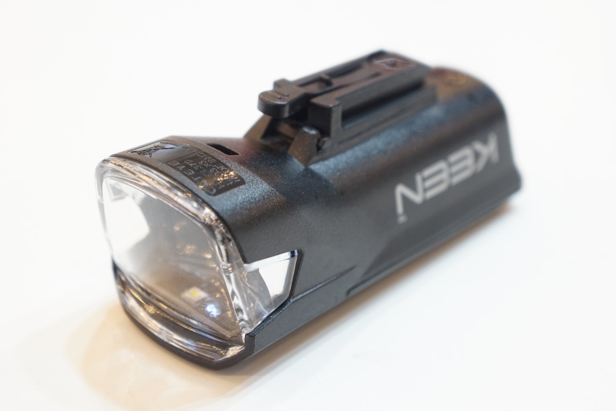 CATEYE 「キャットアイ」 KEEN HL-EL370 フロントライト / バイチャリ浦和ベース