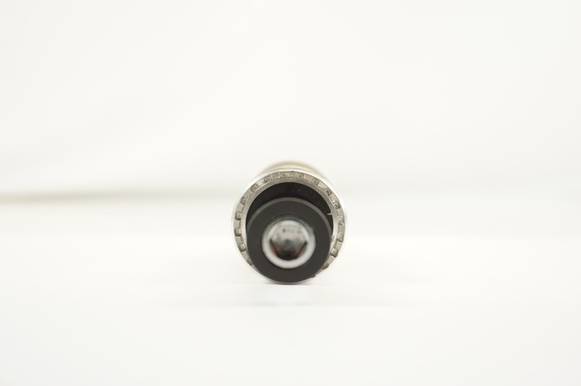 TOKEN 「トーケン」 TK868TBT JIS 127.5mm ボトムブラケット / 宇都宮店