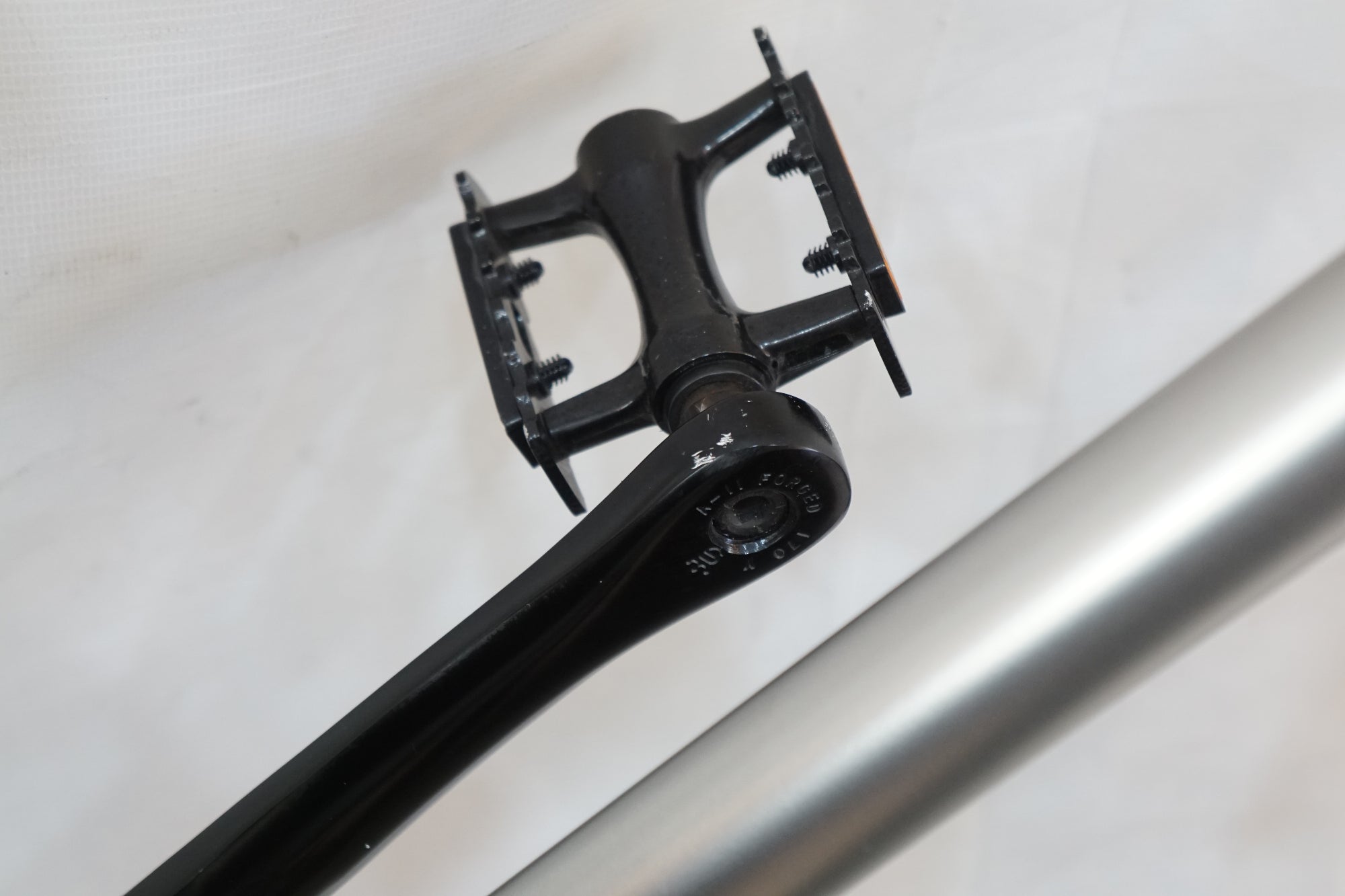 FUJI 「フジ」 FEATHER 2023年モデル ピストバイク / バイチャリ浦和ベース