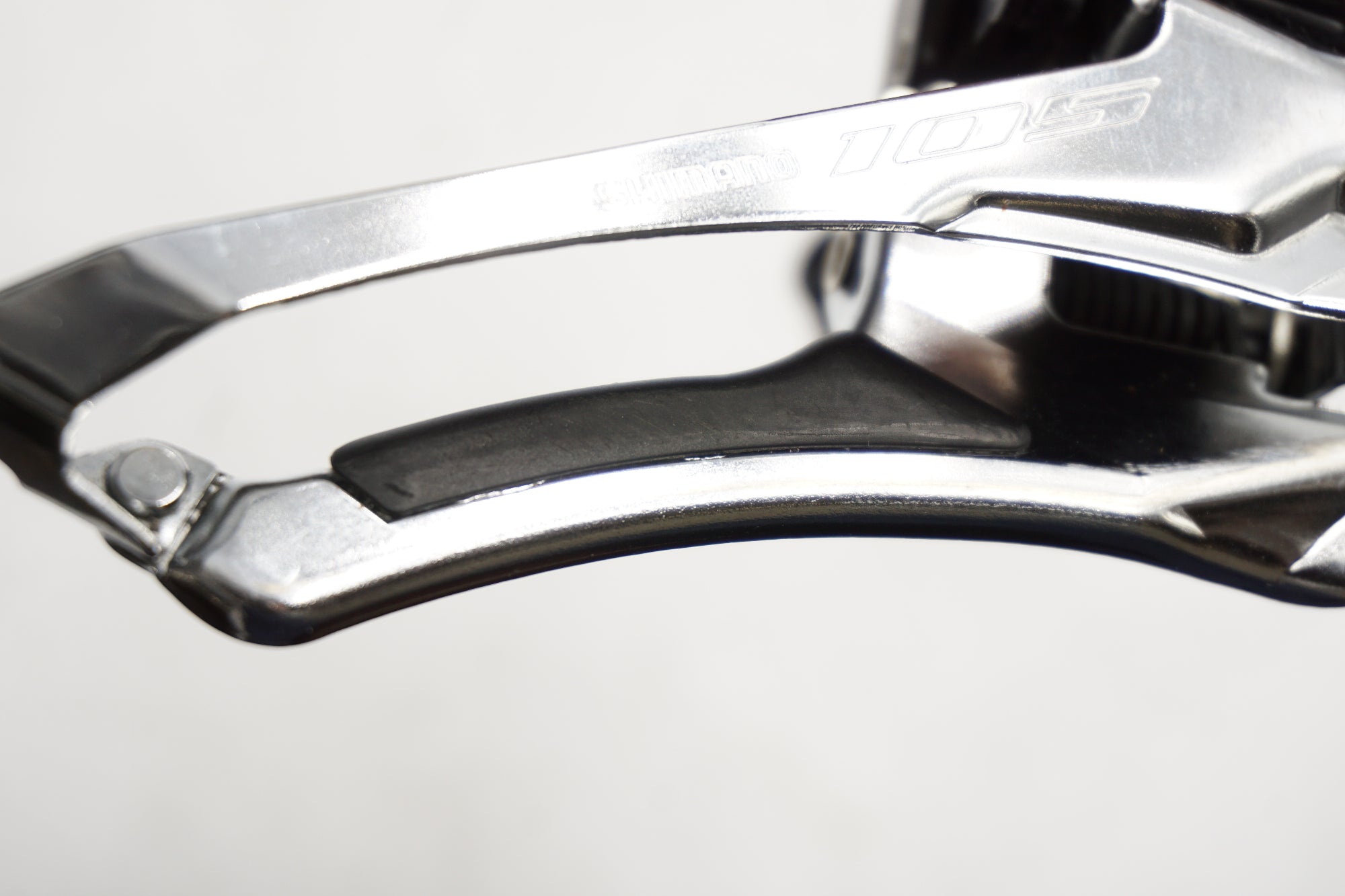 SHIMANO 「シマノ」 105 FD-R7000 フロントディレイラー / 奈良店