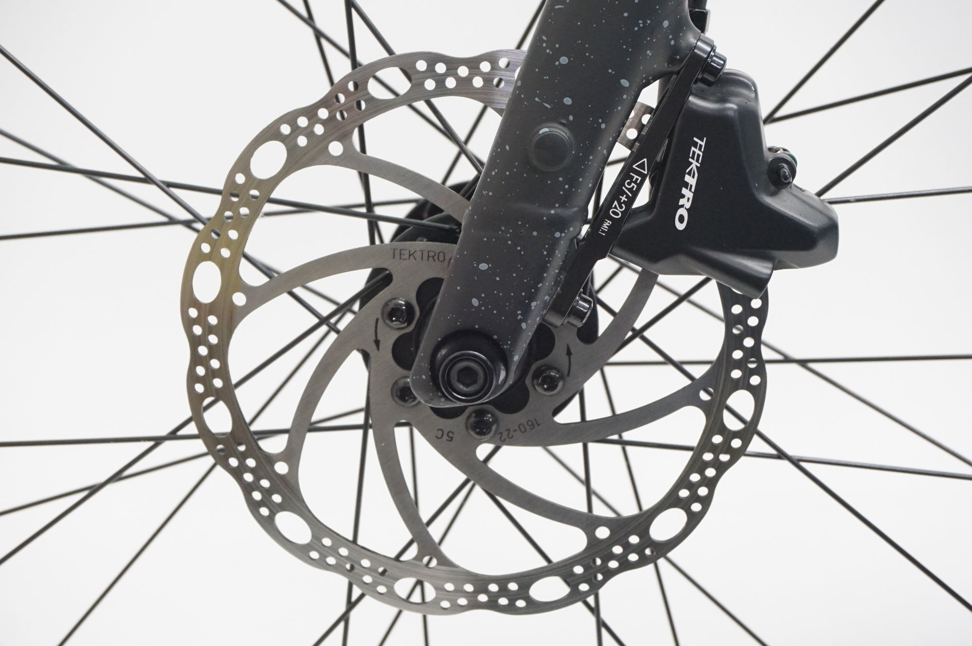 TREK 「トレック」 FX2 GEN4 2025年モデル クロスバイク / 福岡店