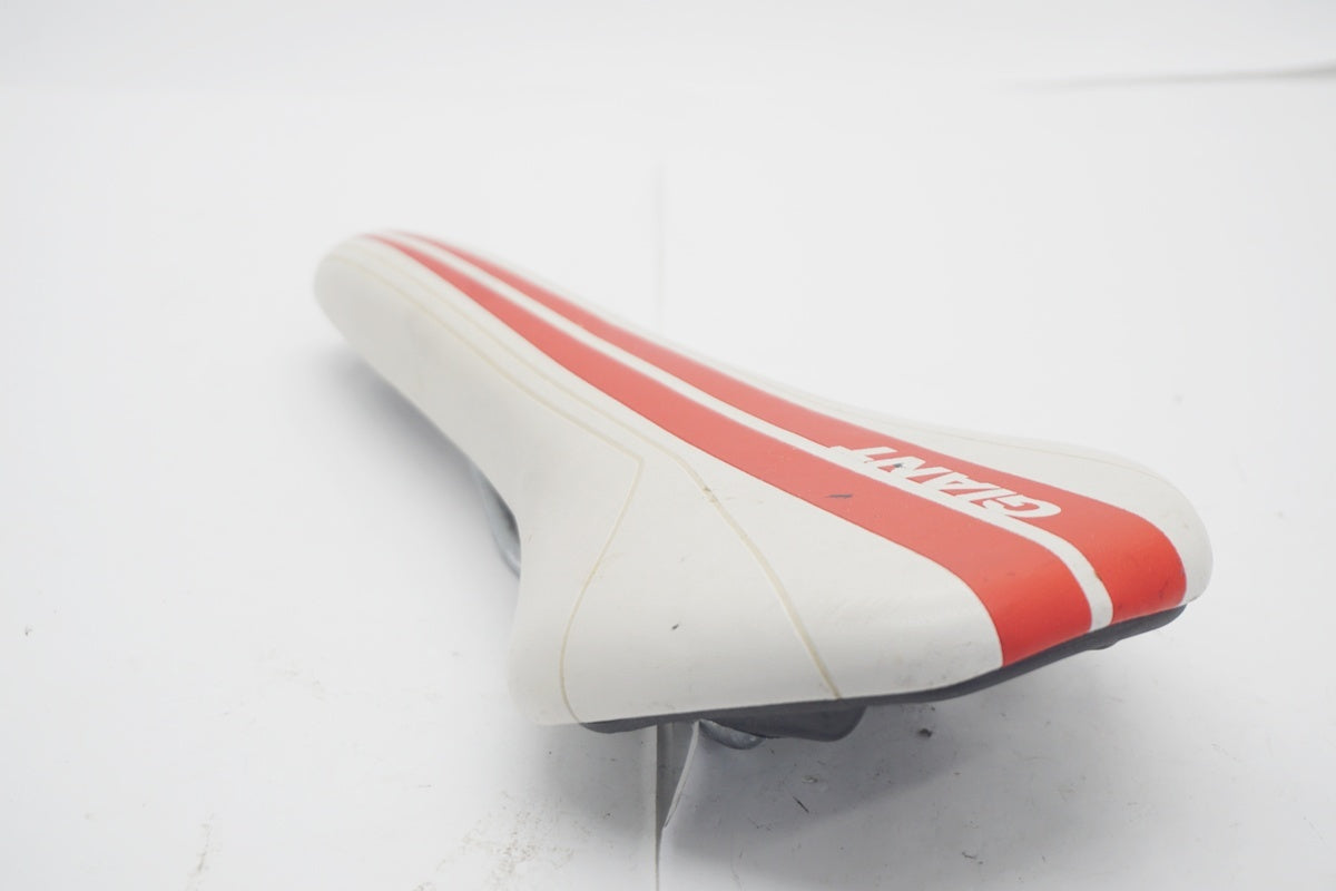 GIANT「ジャイアント」 VL-1184 サドル/ 京都八幡店 ｜ バイチャリ公式