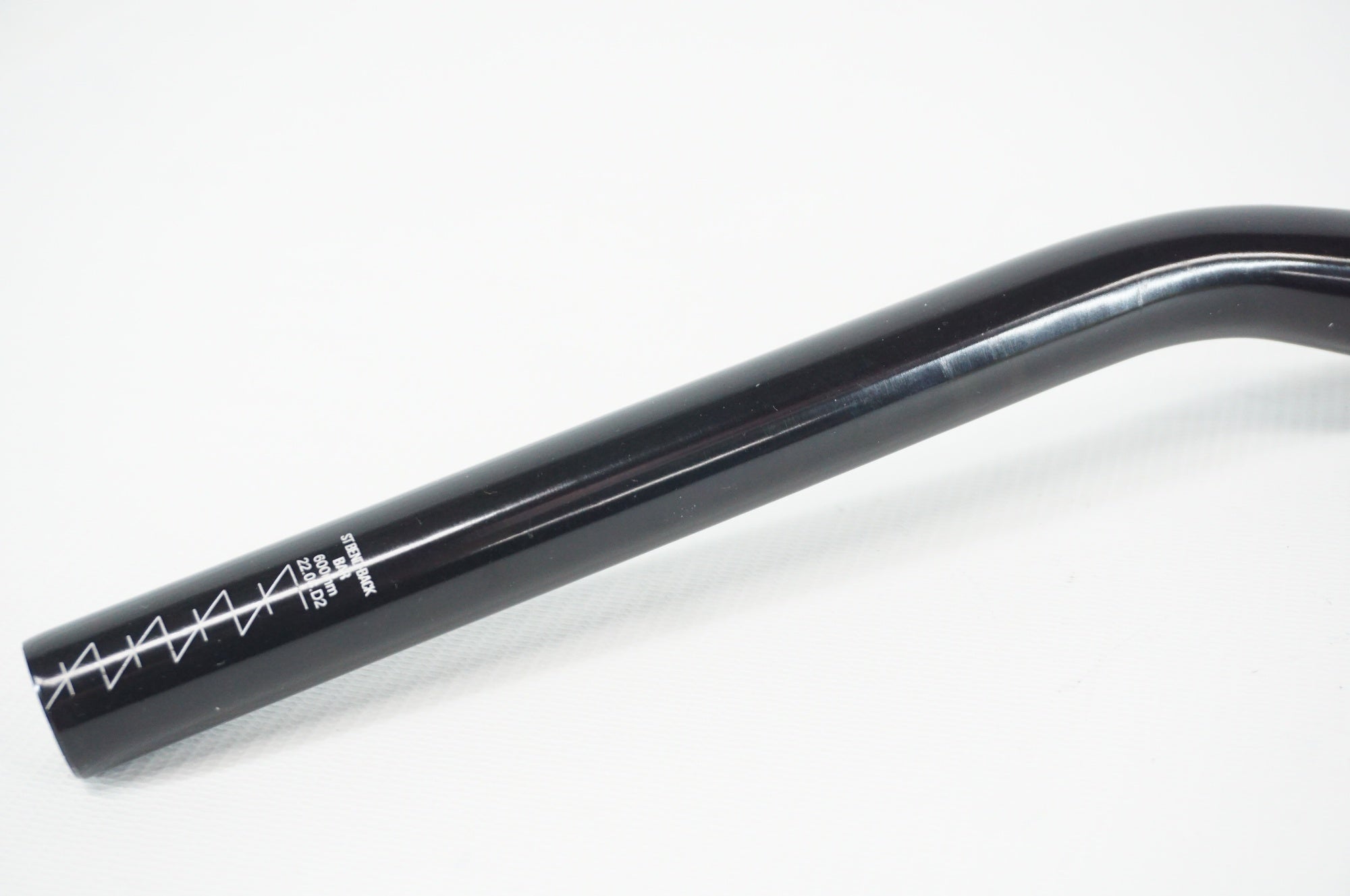 ADEPT 「アデプト」 DEGREES Φ31.8 600mm ハンドル / 阪急塚口店