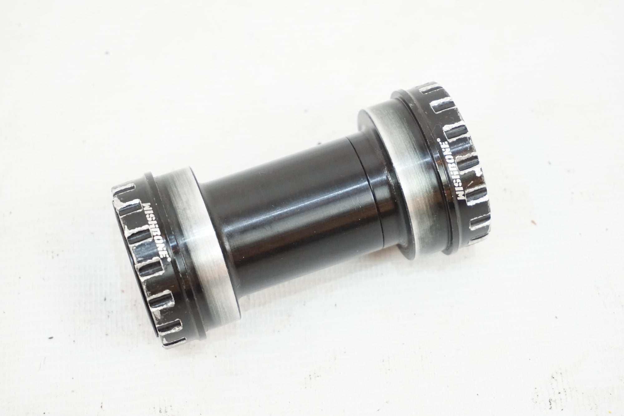 WISHBONE 「ウィッシュボーン」 BB30 BB3024 42mm