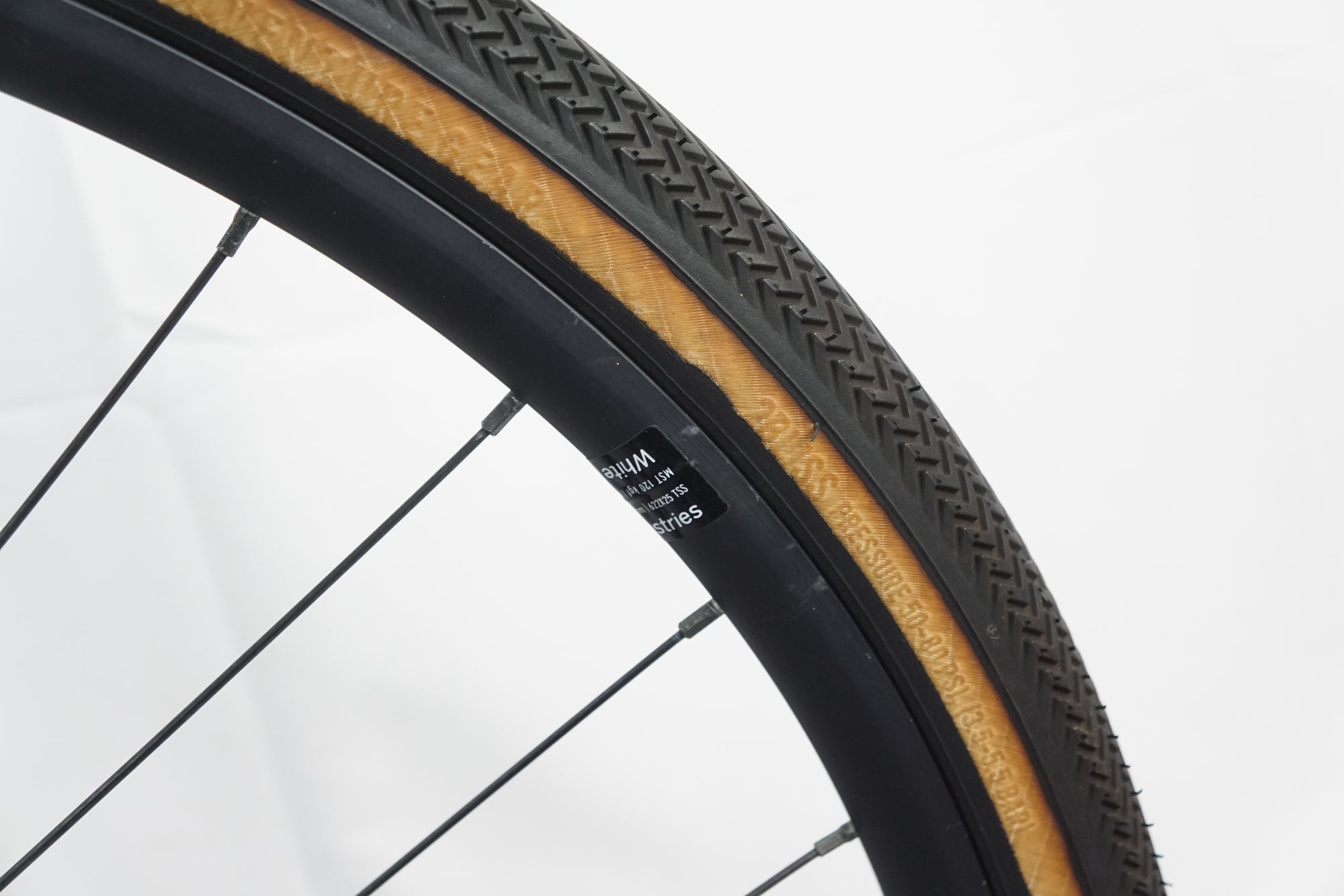 SURLY 「サーリー」 STRAGGLER 2021年モデル クロスバイク / バイチャリ浦和ベース