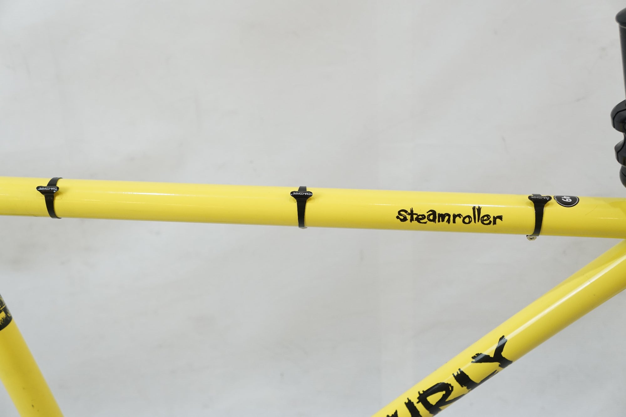 SURLY 「サーリー」 STEAMROLLER 2022年モデル フレームセット