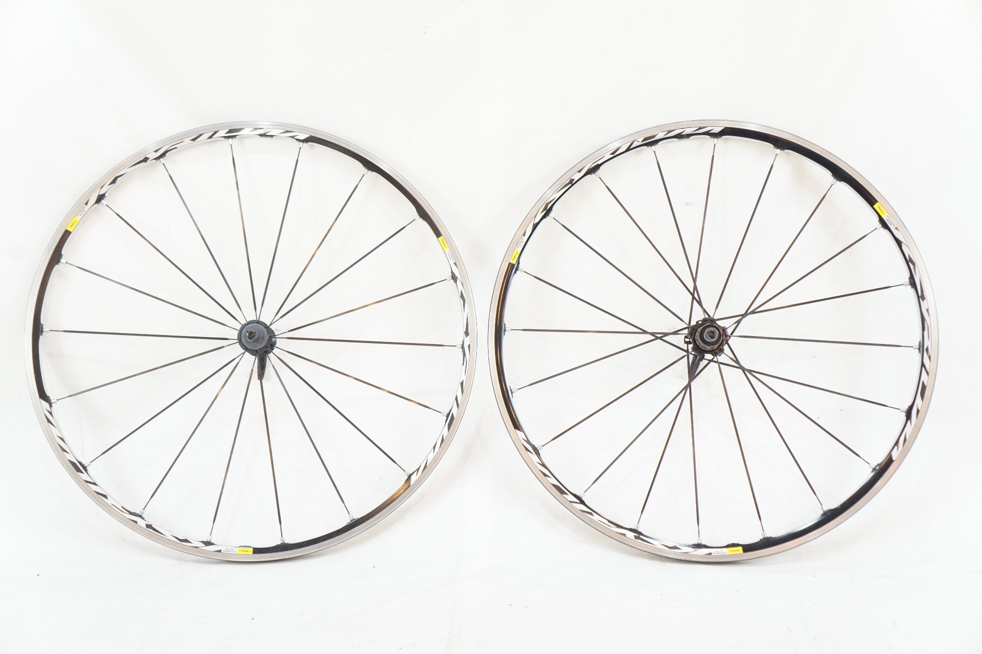 MAVIC 「マビック」 KSYRIUM ELITE シマノ11速 ホイールセット / バイチャリ浦和ベース