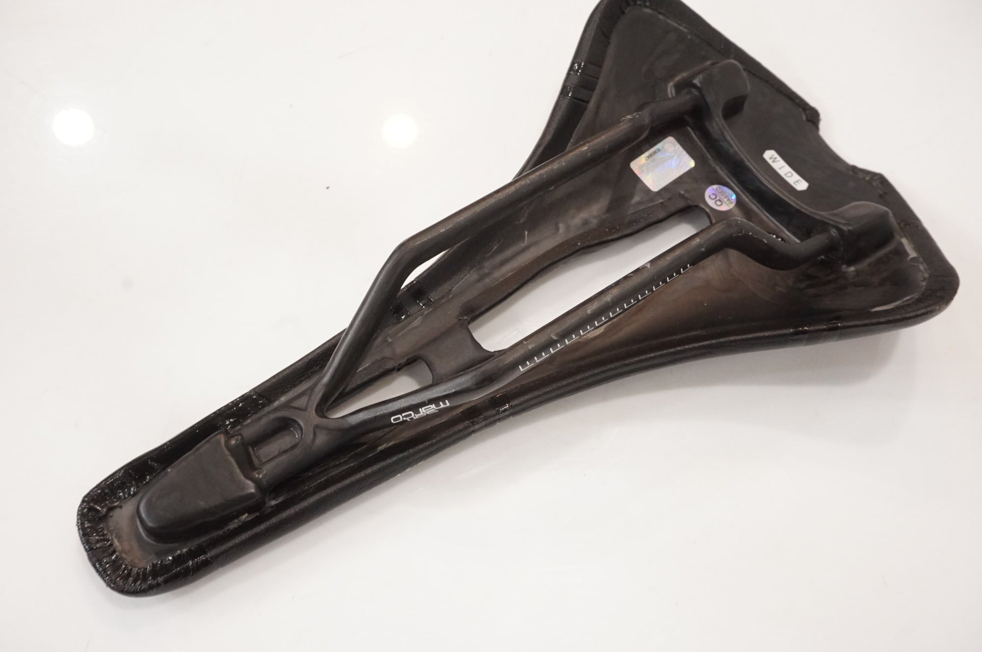 SELLE SAN MARCO 「セラ サン マルコ」 MANTRA CARBON FX サドル