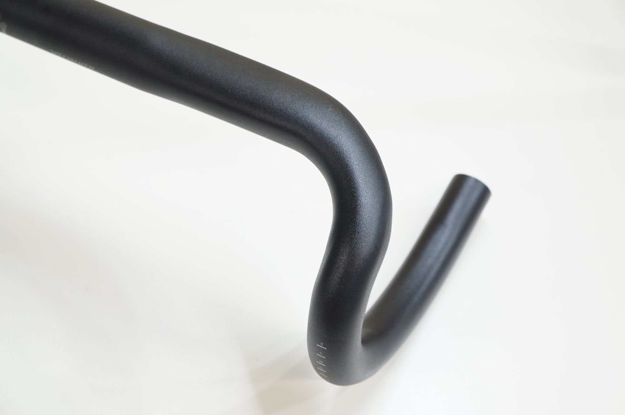 SPECIALIZED 「スペシャライズド」 SHALLOWBEND φ31.8 420mm ハンドル / 大宮店