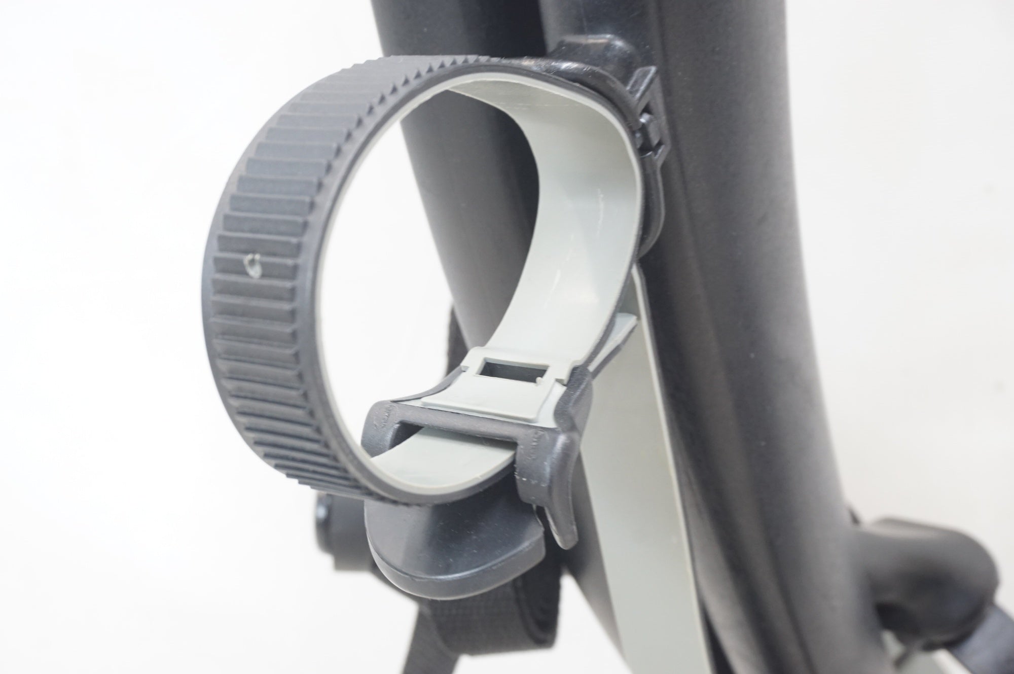 TERZO 「テルッツォ」 EC16BK サイクルキャリア / 福岡店