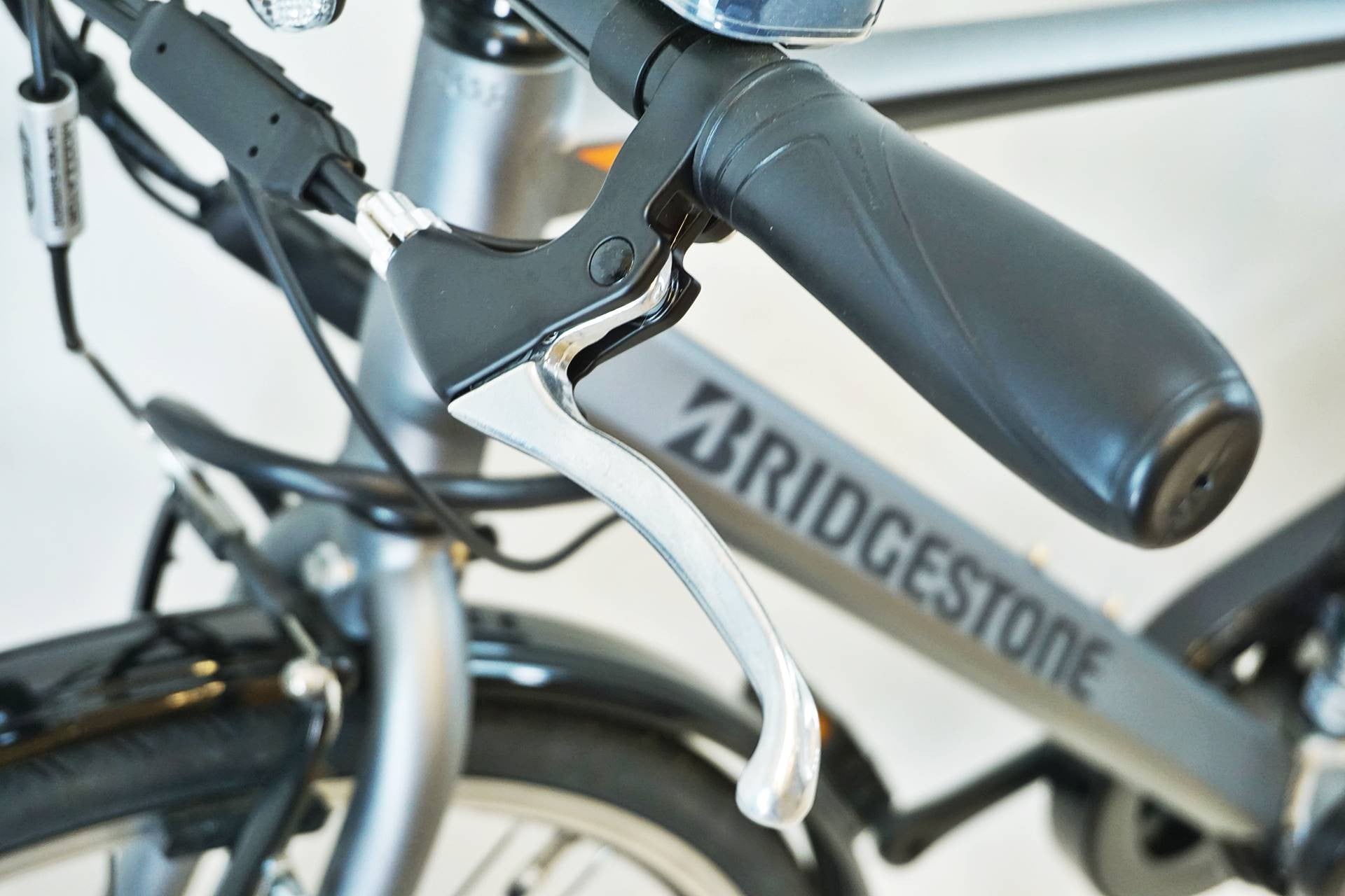 BRIDGESTONE 「ブリヂストン」 TB1E TB7B2 2024年モデル 電動アシスト自転車 / 有明ガーデン店