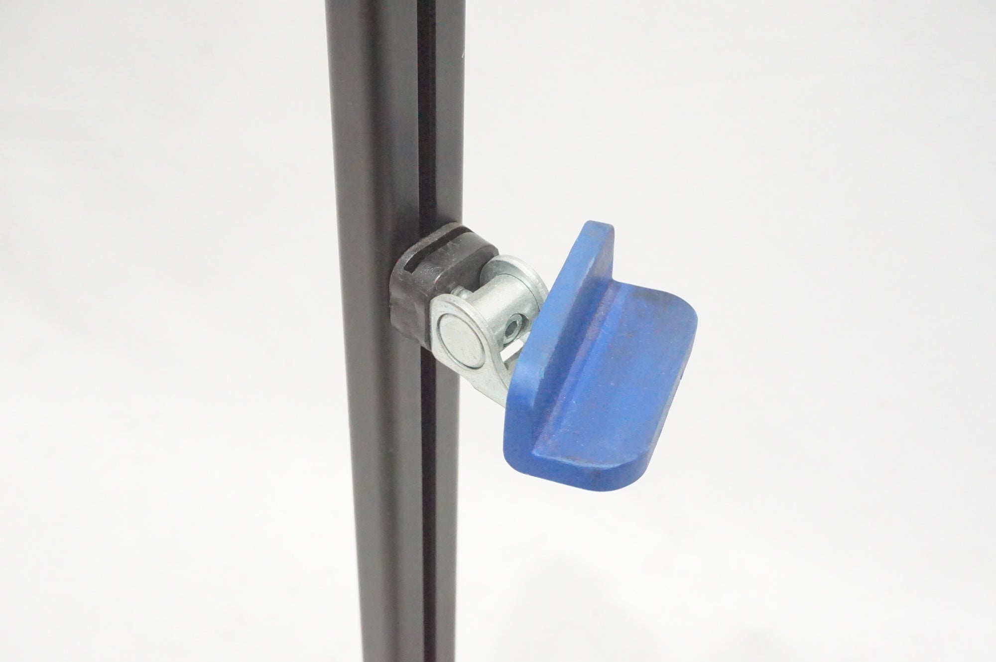 MINOURA 「ミノウラ」 DS-550-CS ディスプレイスタンド / AKIBA店