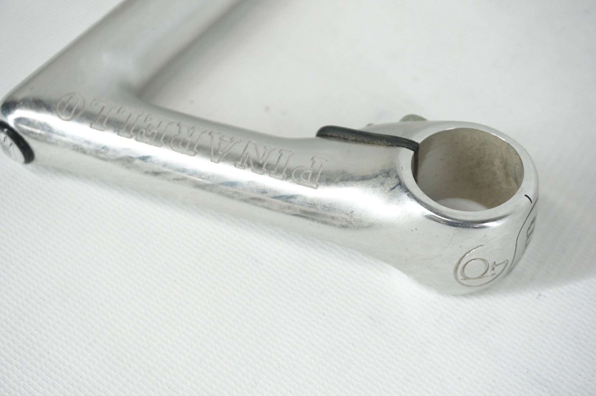 3T 「スリーティー」 PINARELLO Φ25.4 115mm ステム / 阪急塚口店