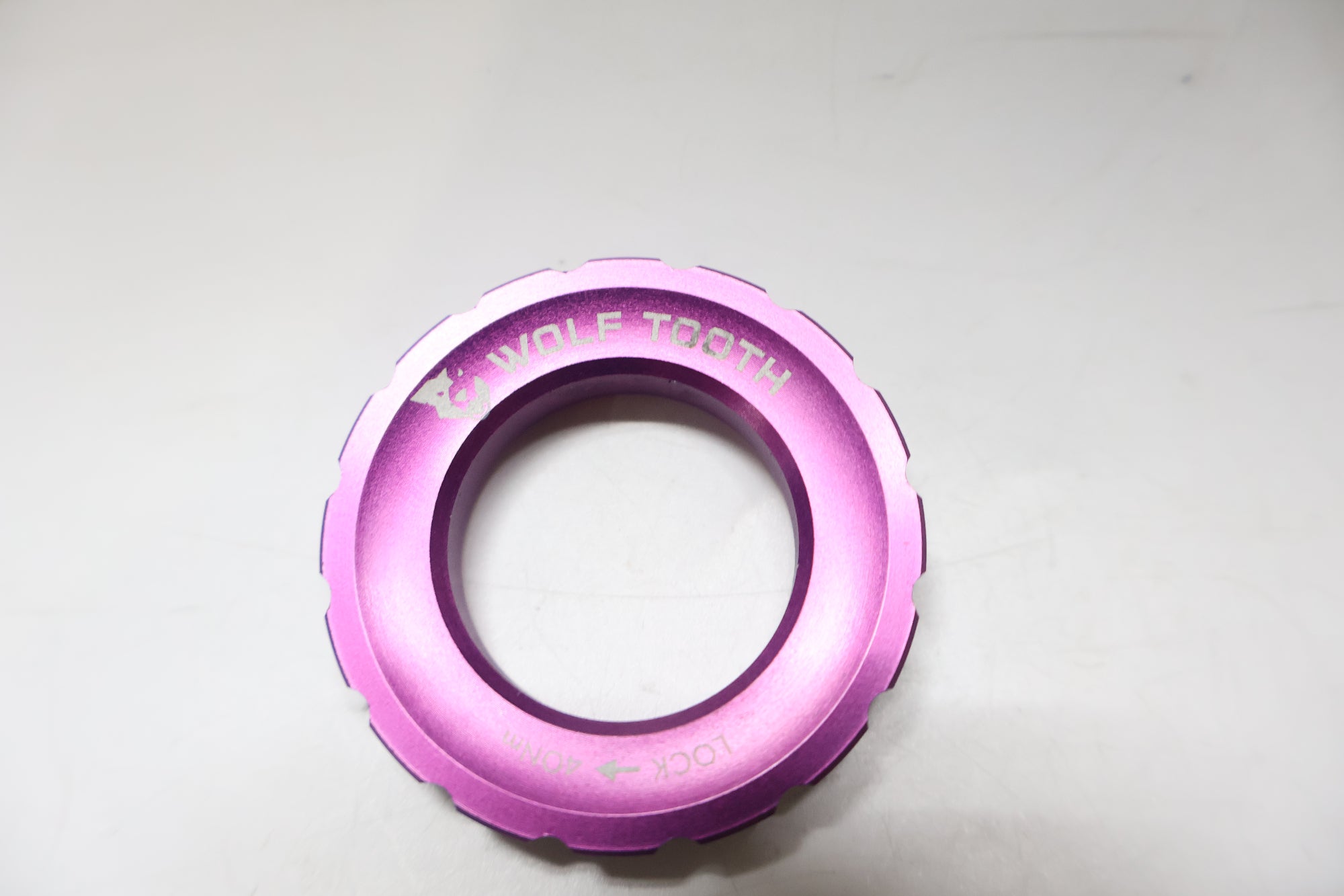 WOLF TOOTH 「ウルフ トゥース」 センターロックローターロックリング / 高知店