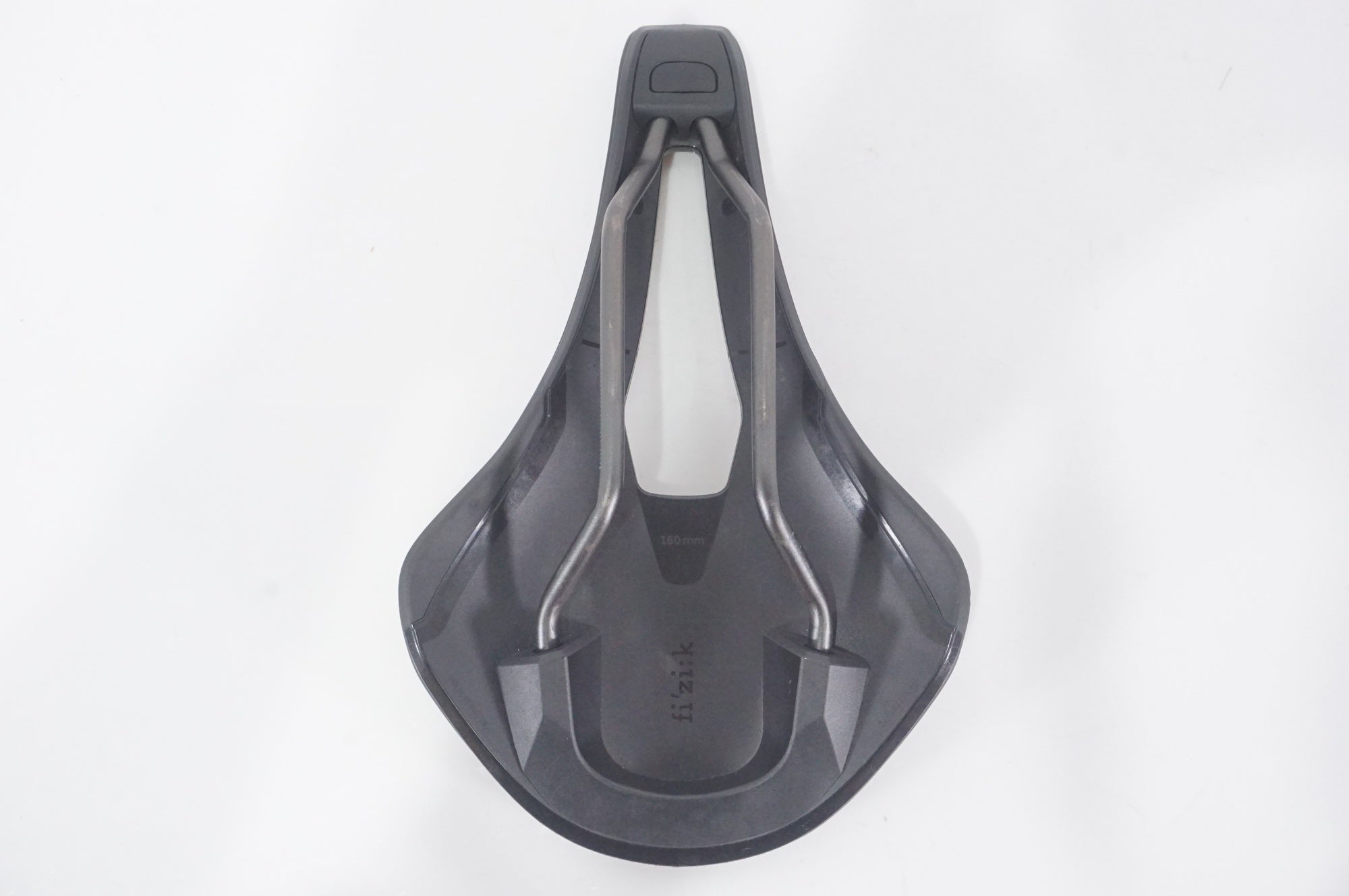 fizik ( フィジーク ) サドル ARGO TEMPO ( アルゴ テンポ ) R3