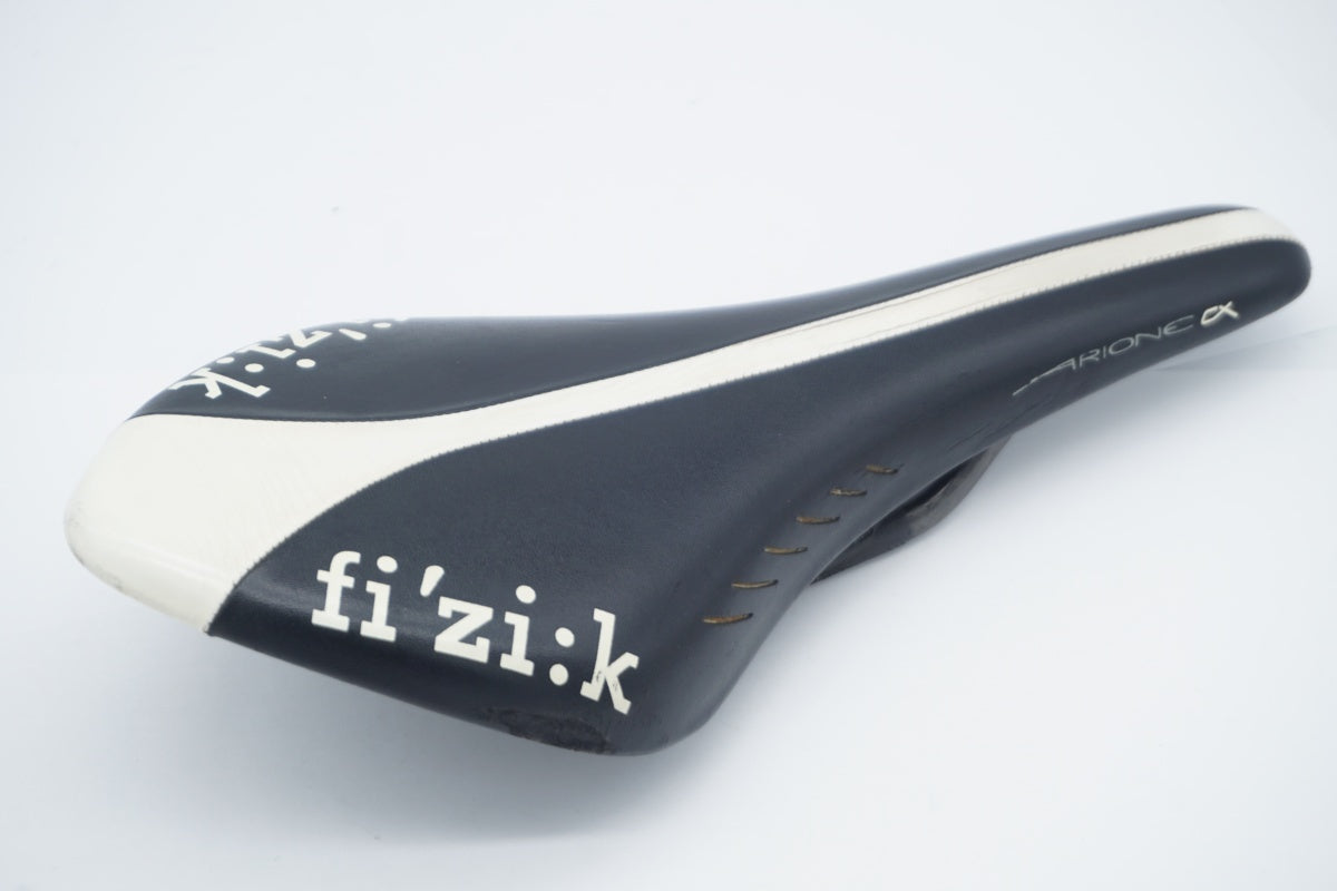 FIZIK 「フィジーク」 ARIONE CX カーボンレール サドル / 滋賀大津店