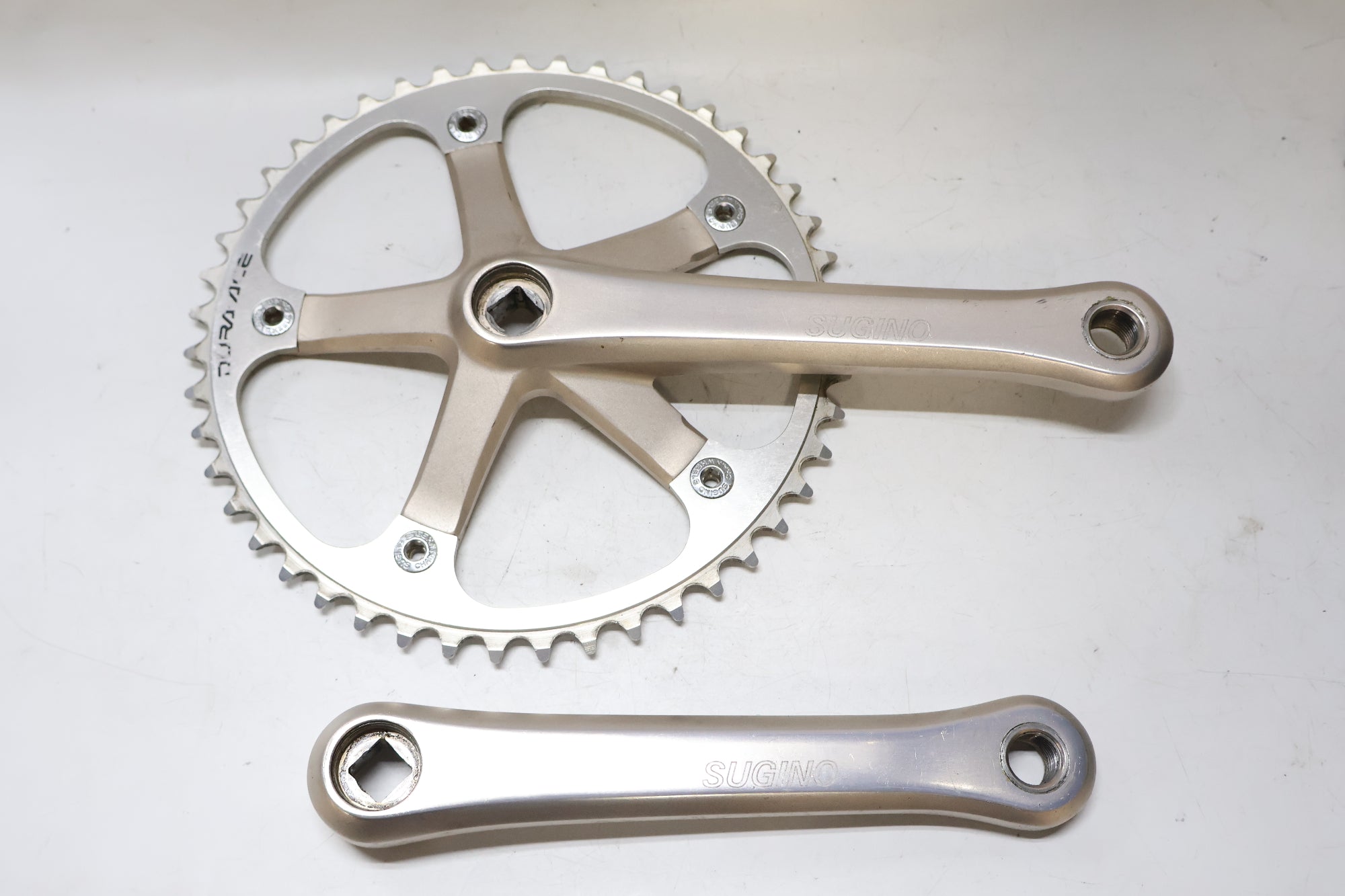 SUGINO 「スギノ」 75 NJS 47T 167.5mm クランク / 高知店