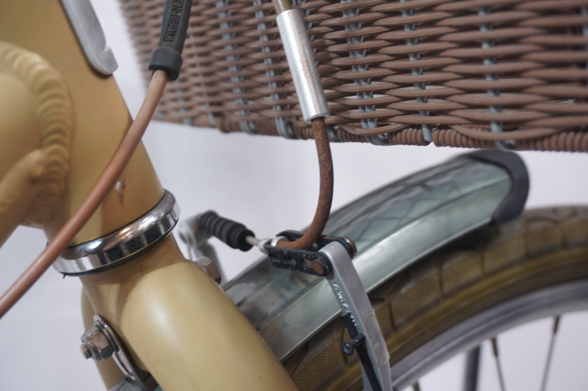 LOUIS GARNEAU 「ルイガノ」 LGS-C8 2018年モデル クロスバイク