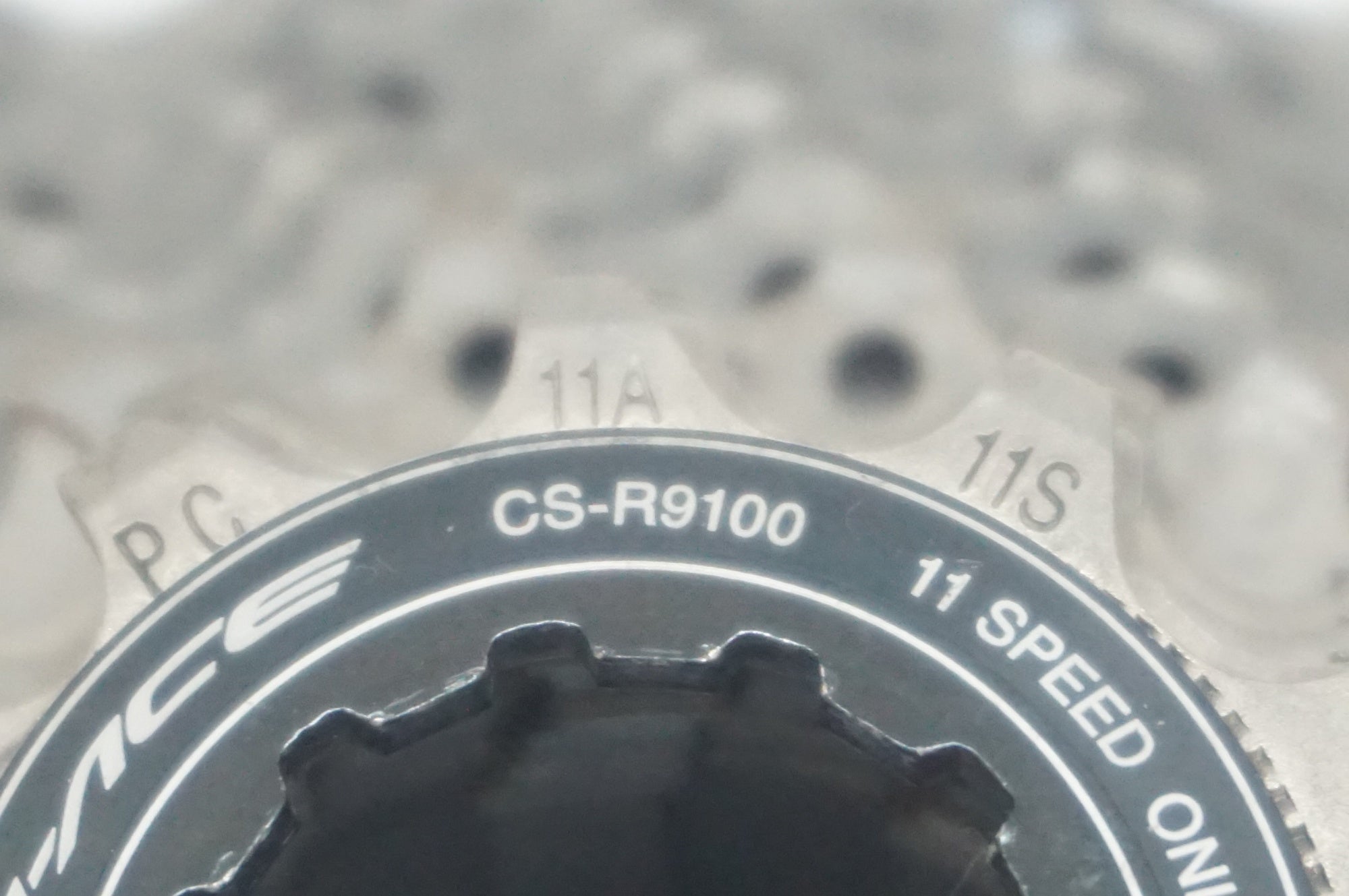 SHIMANO CS-R9100 11速スプロケット 11-28T SHIMANO 「シマノ」 DURA-ACE CS-R9100 11-28T スプロケット
