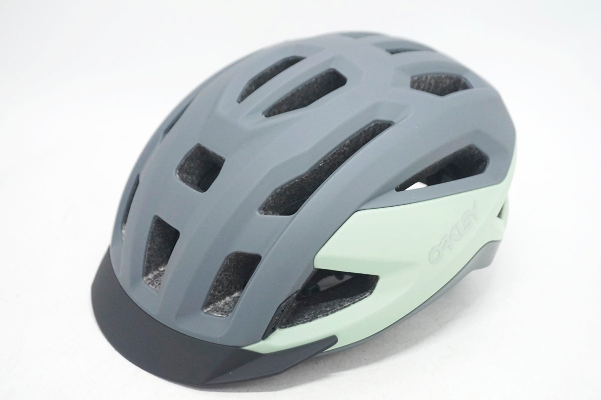OAKLEY 「オークリー」 ARO3 Lサイズ ヘルメット / 大阪門真店