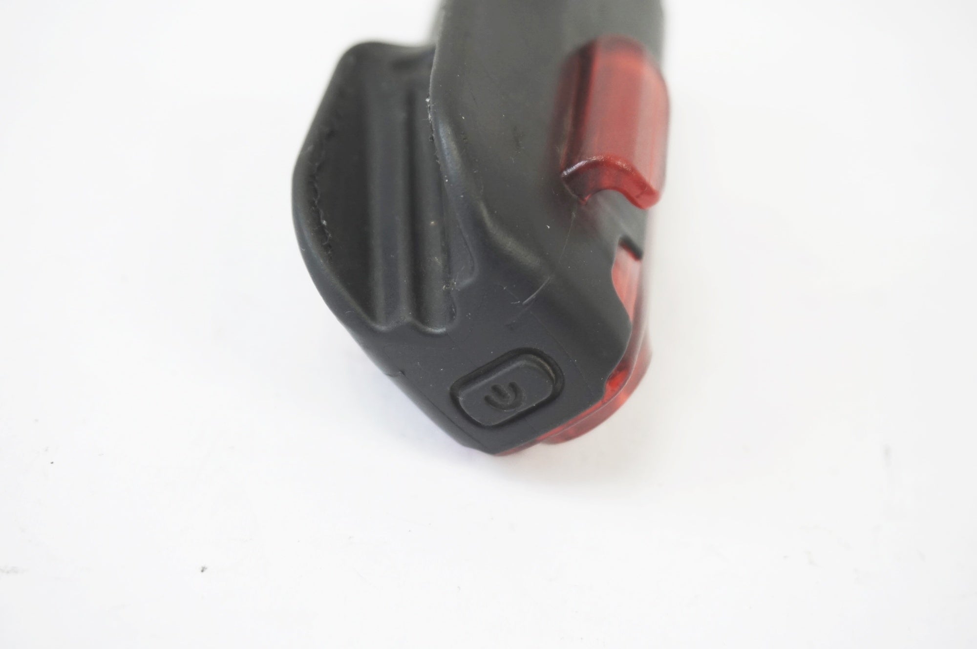 LEZYNE 「レザイン STRIP ALERT 300 PRO リアライト / バイチャリ世田谷店