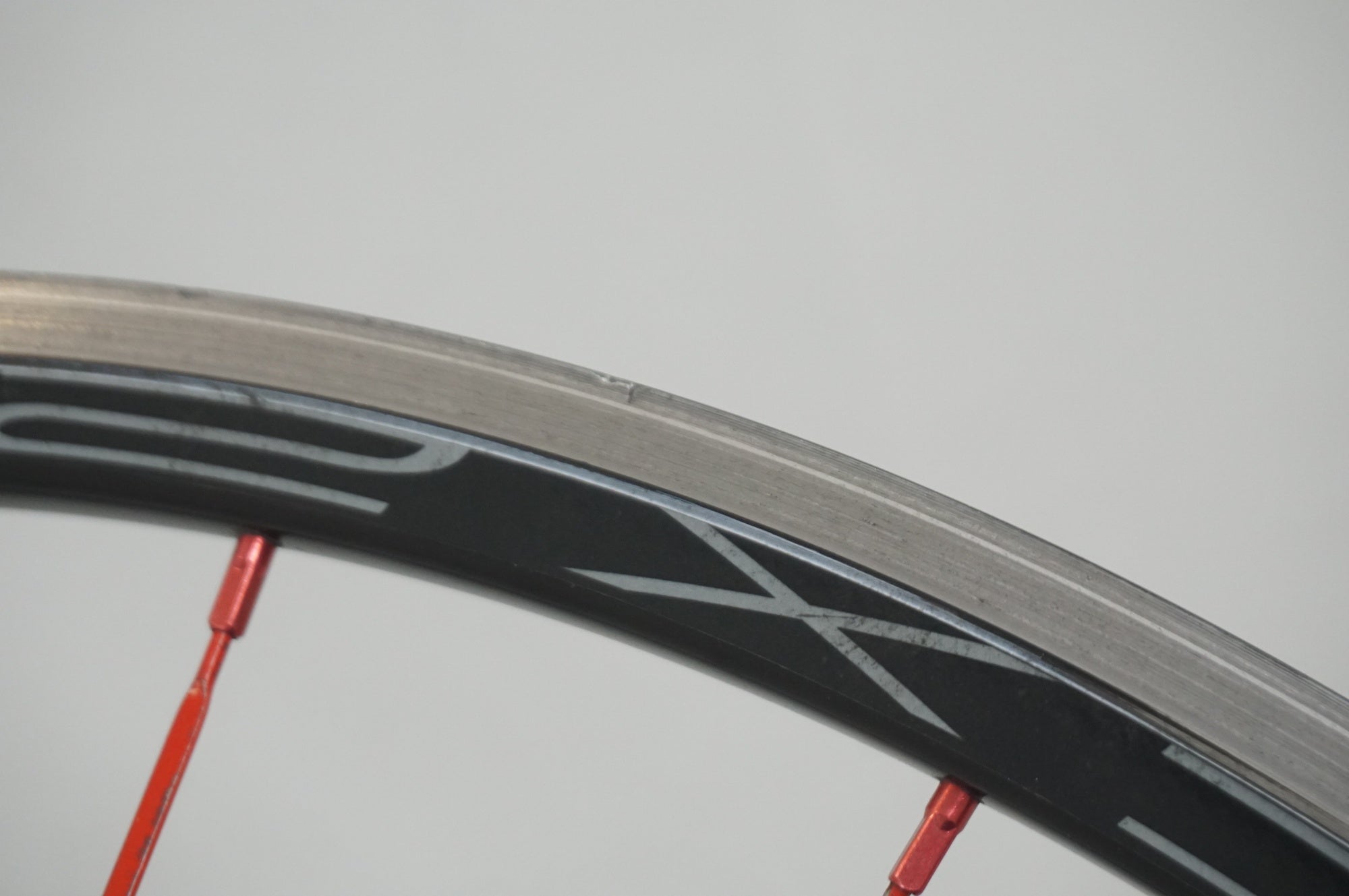 AVEDIO 「エヴァディオ」 CX22 シマノ11速 ホイールセット / 福岡店