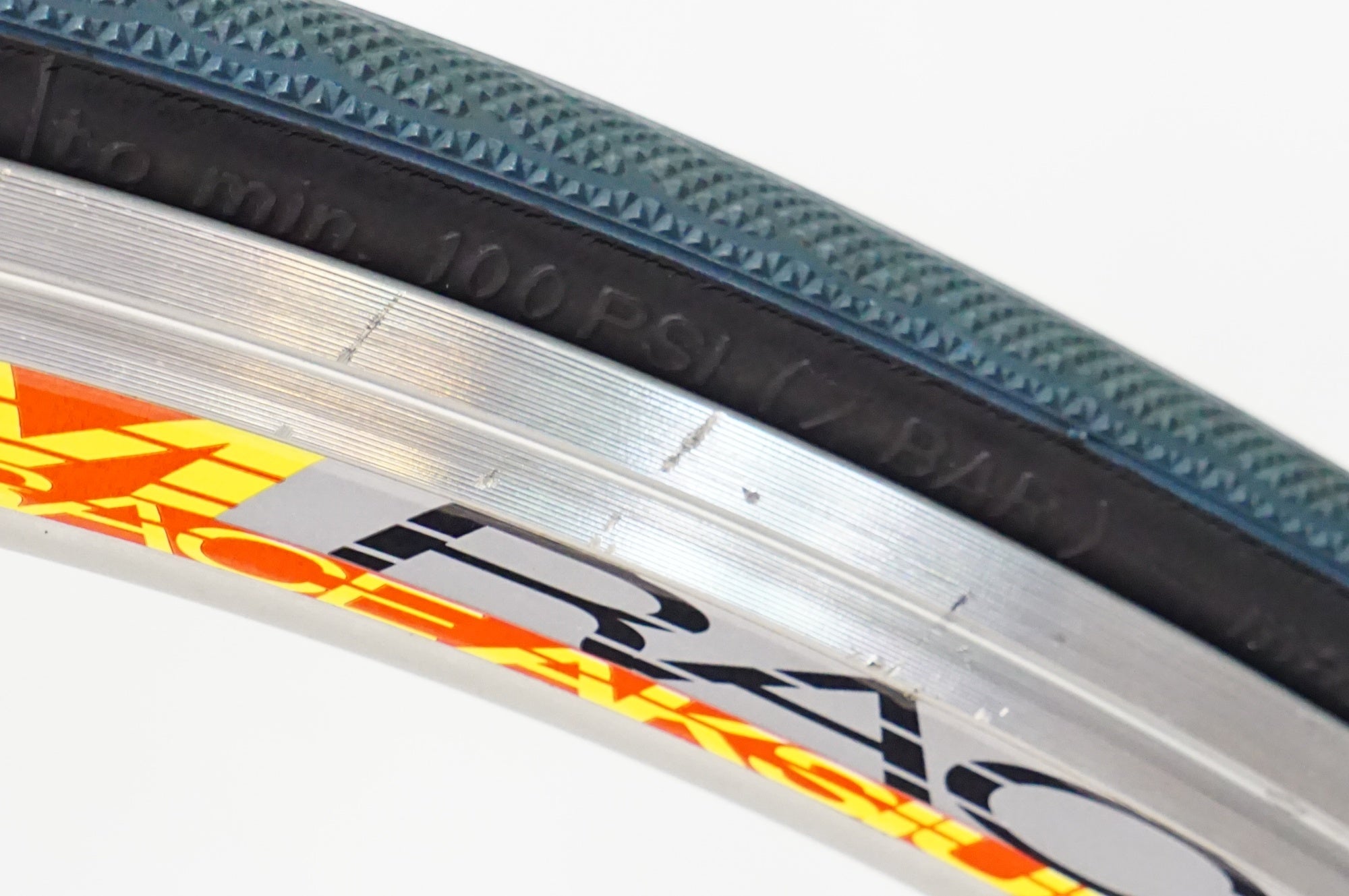 MAVIC 「マヴィック」 AKSIUM RACE シマノ 11/12速 ホイールセット