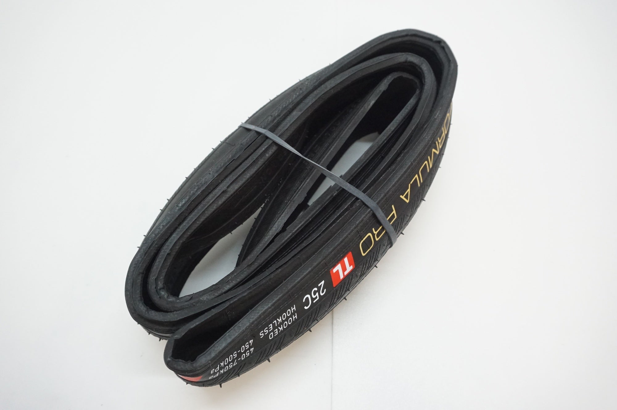 IRC 「アイアールシー」 FORMULA PRO TL 700×25C タイヤ / 福岡店