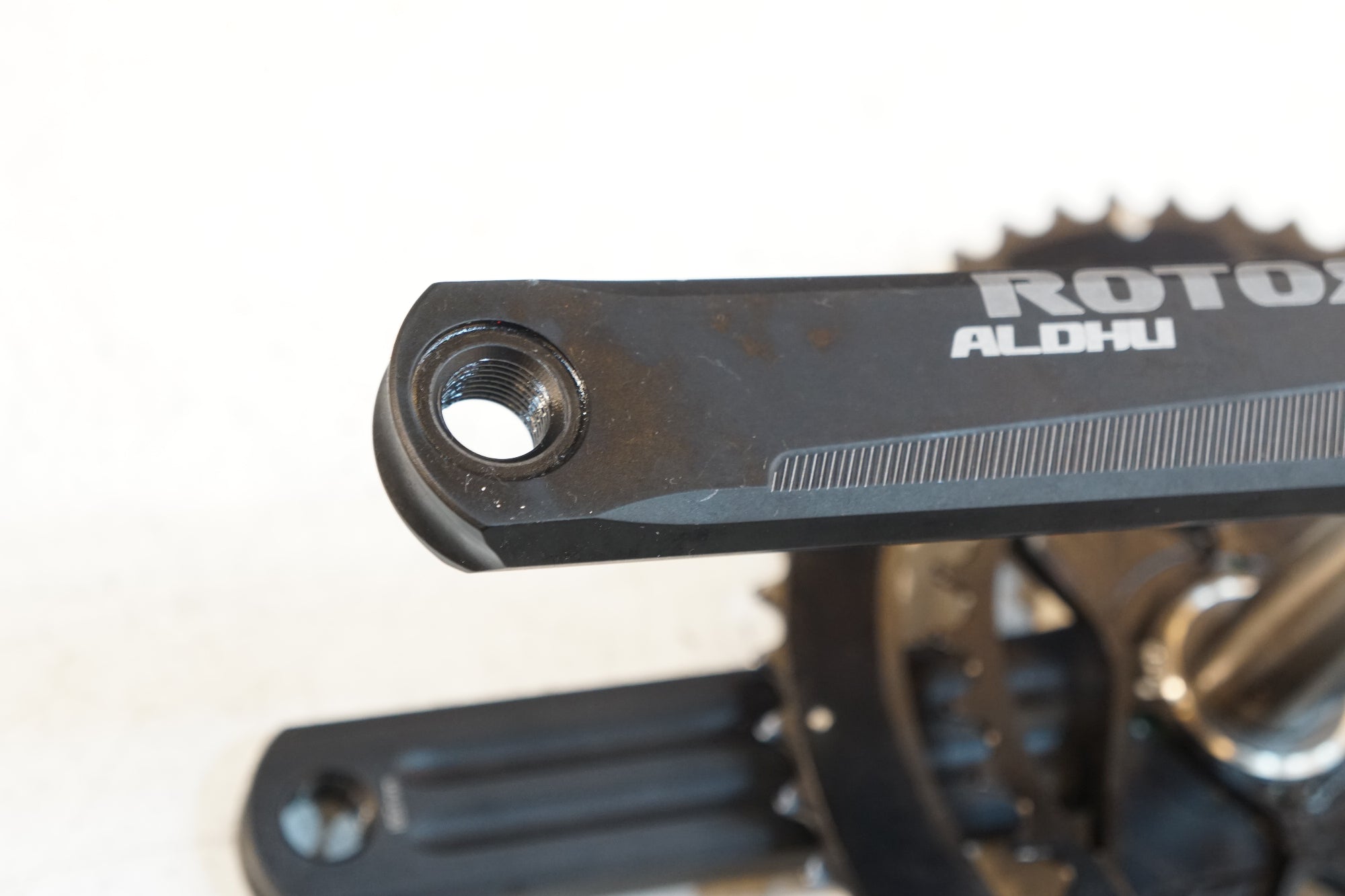 ROTOR 「ローター」 ALDHU+Q-RINGS 165mm 48-32T クランク