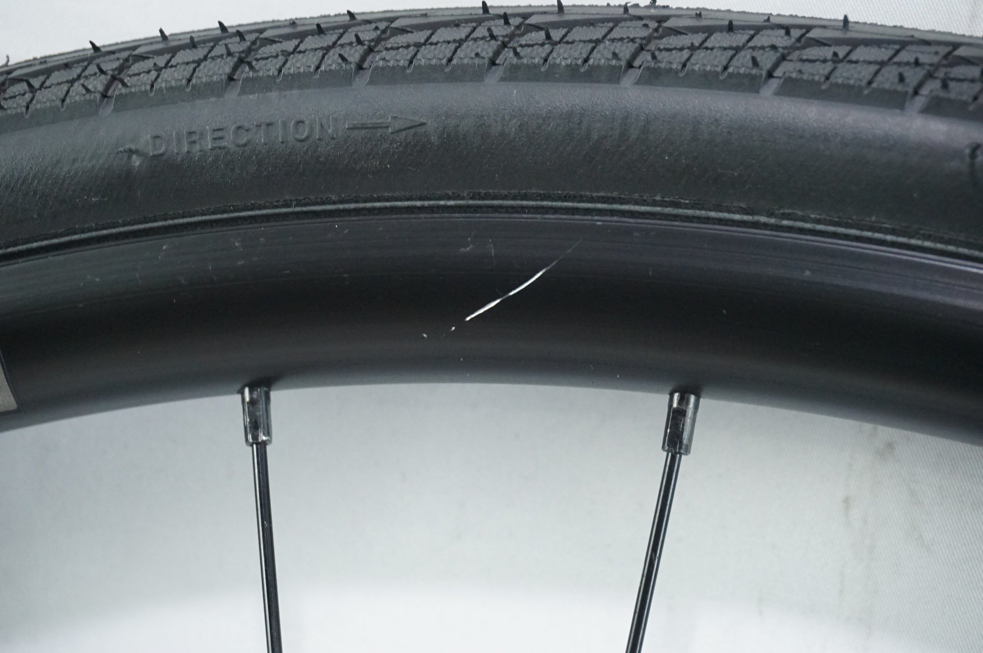 ボントレガー 29inch 32hスルーアクセルチューブレスホイールセット ボントレガー 29inch 32hスルーアクセルチューブレスホイールセット