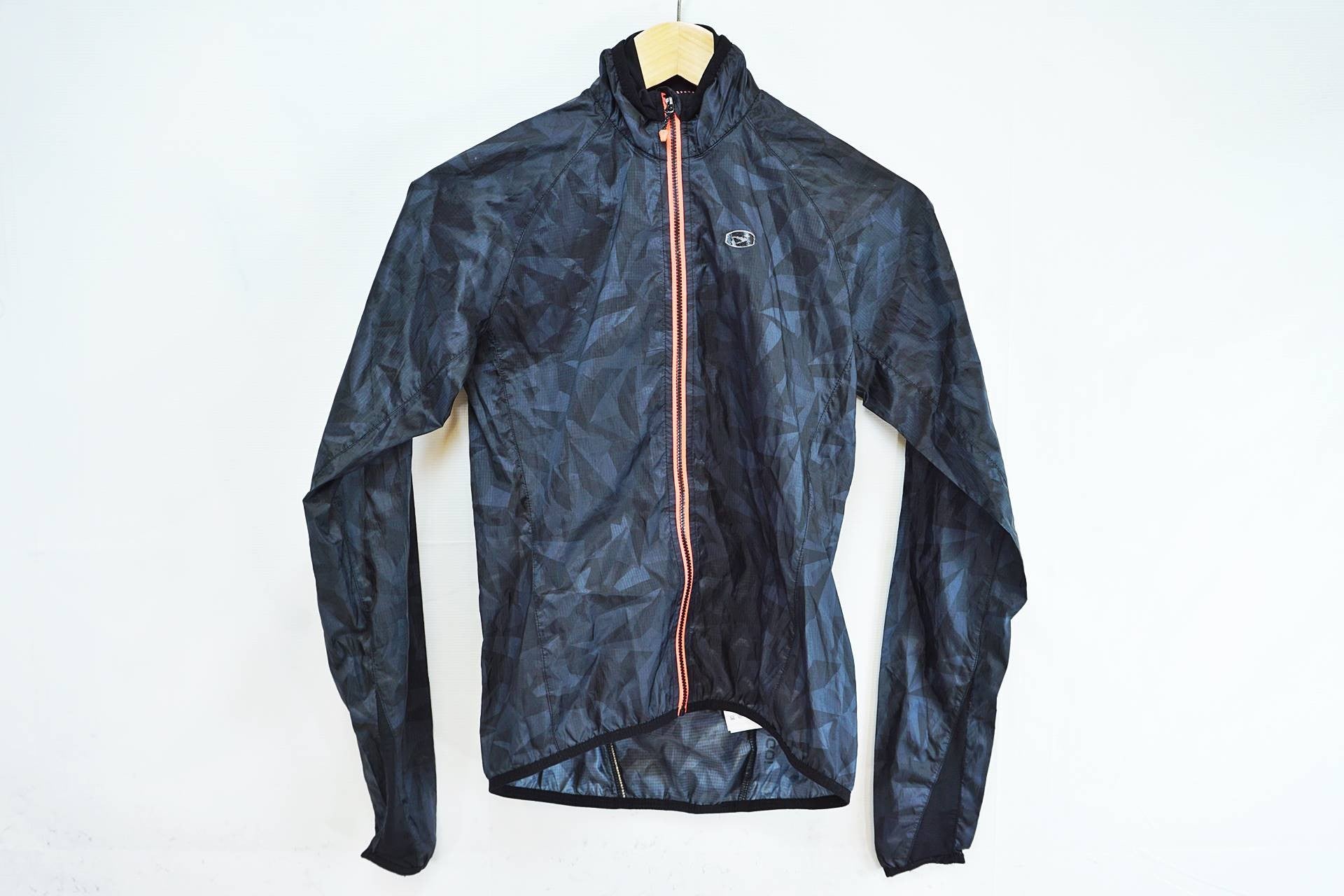 SUGOI 「スゴイ」 XSサイズ ウィンドブレーカー / 有明ガーデン店