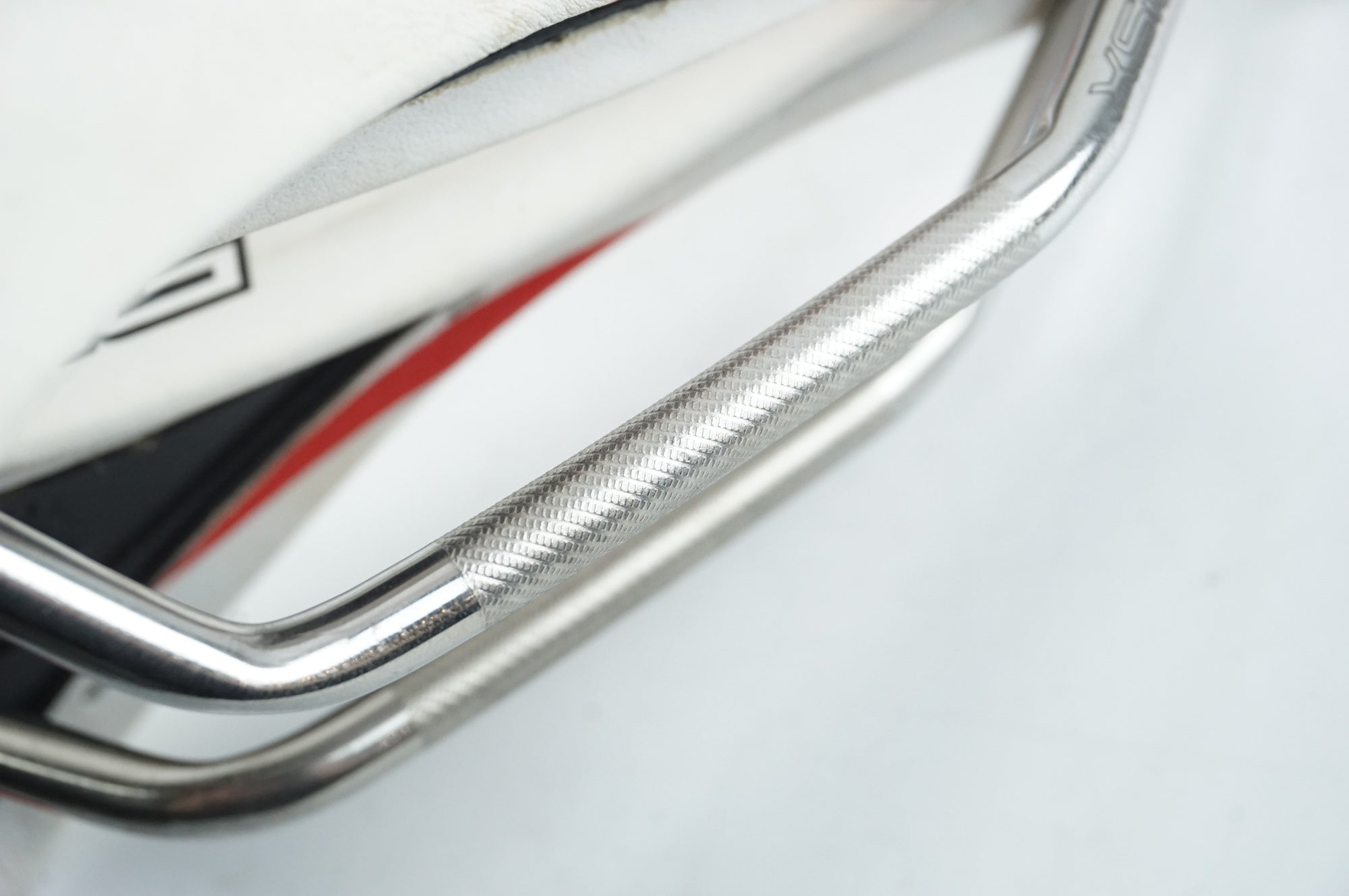 SELLE SAN MARCO 「セラサンマルコ」 MANTRA RACING NARROW サドル / 中目黒店