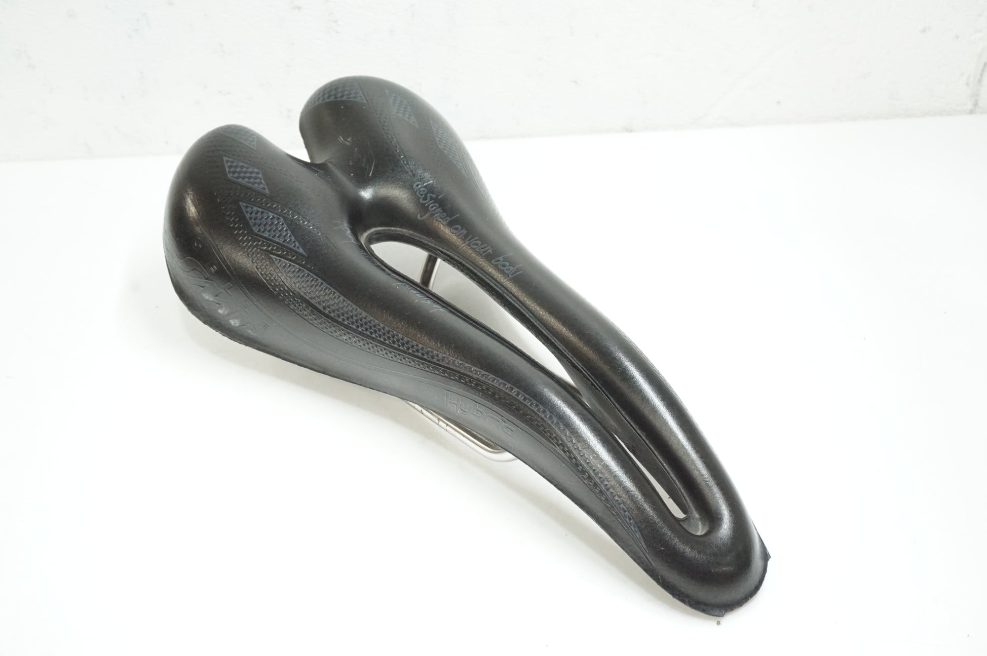 SELLE SMP 「セラエスエムピー」 HYBRID 286g サドル / 大宮店