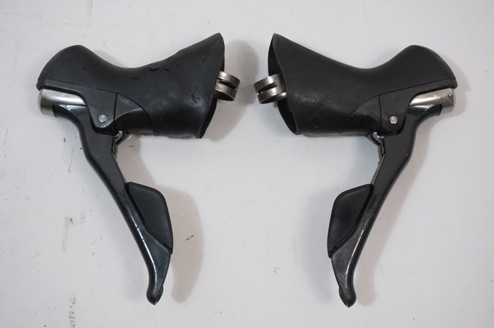 SHIMANO 「シマノ」 ULTEGRA ST-6800 デュアルコントロールレバー / 世田谷店