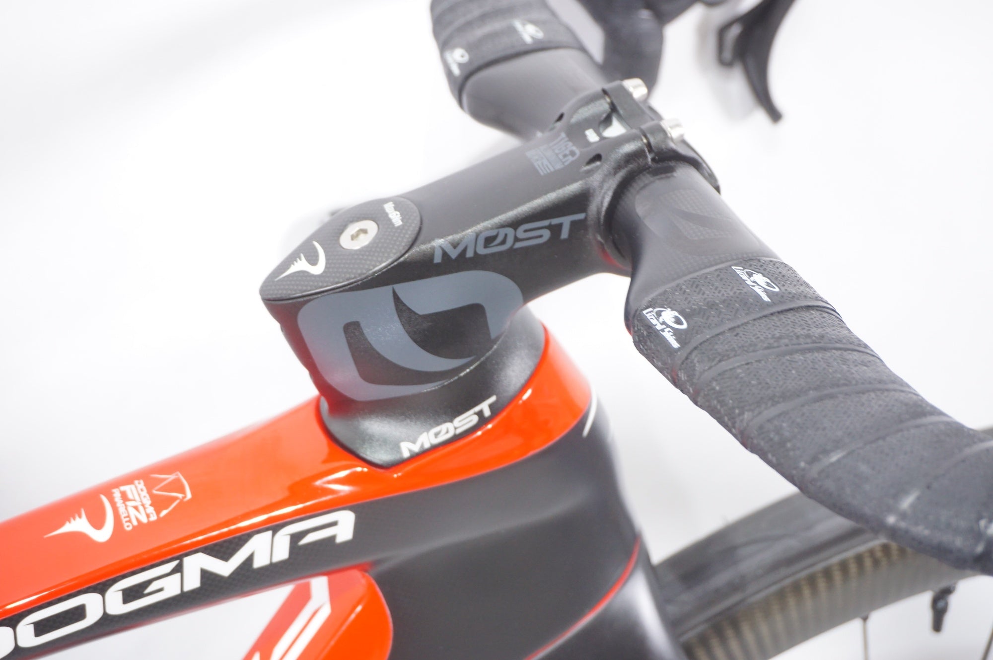 PINARELLO 「ピナレロ」 DOGMA F12 DISK 2022年モデル ロードバイク / AKIBA店