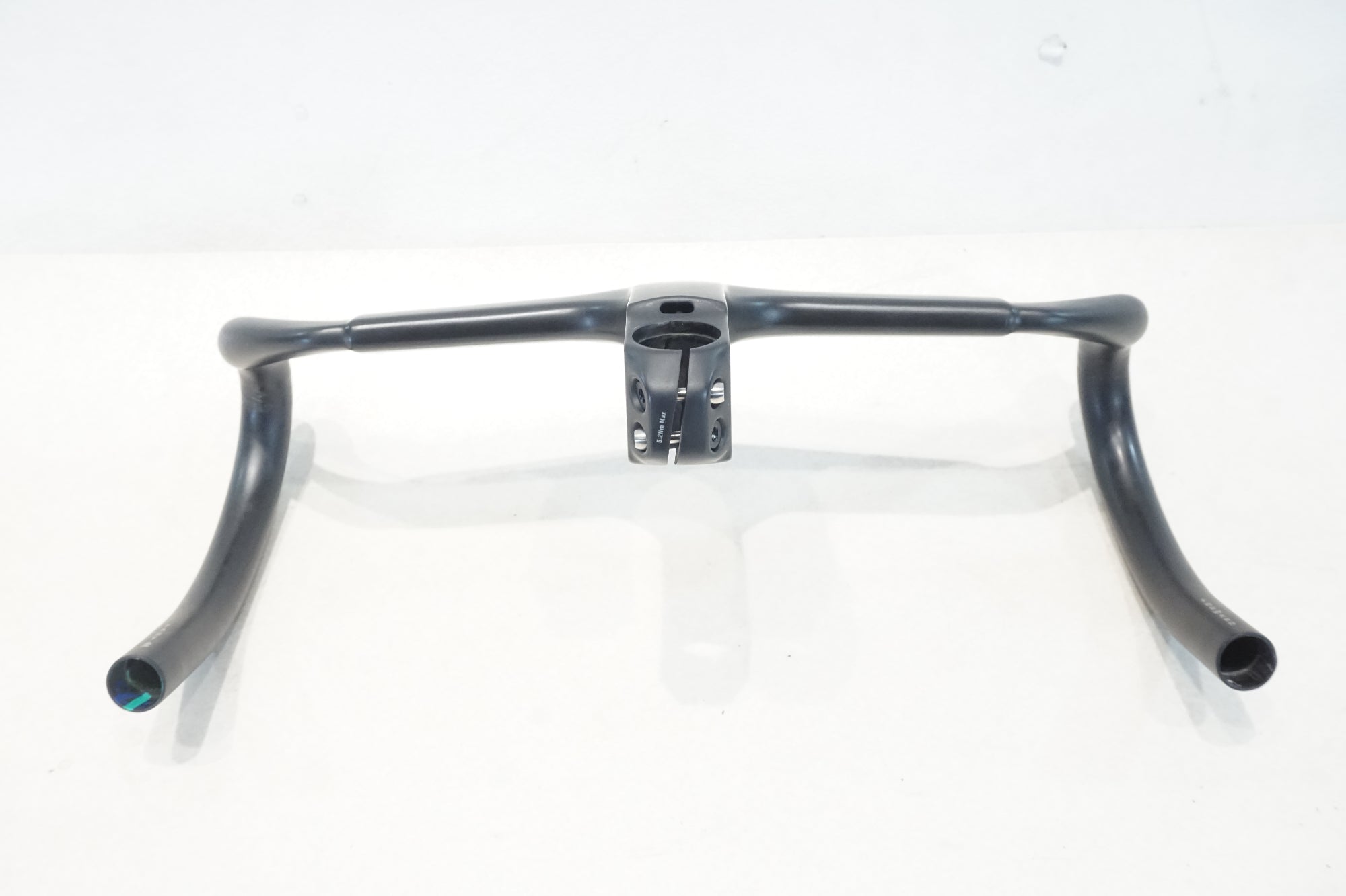 TREK 「トレック」 Madone SLR 7 Gen7 390mm 一体型 ハンドル/ステム