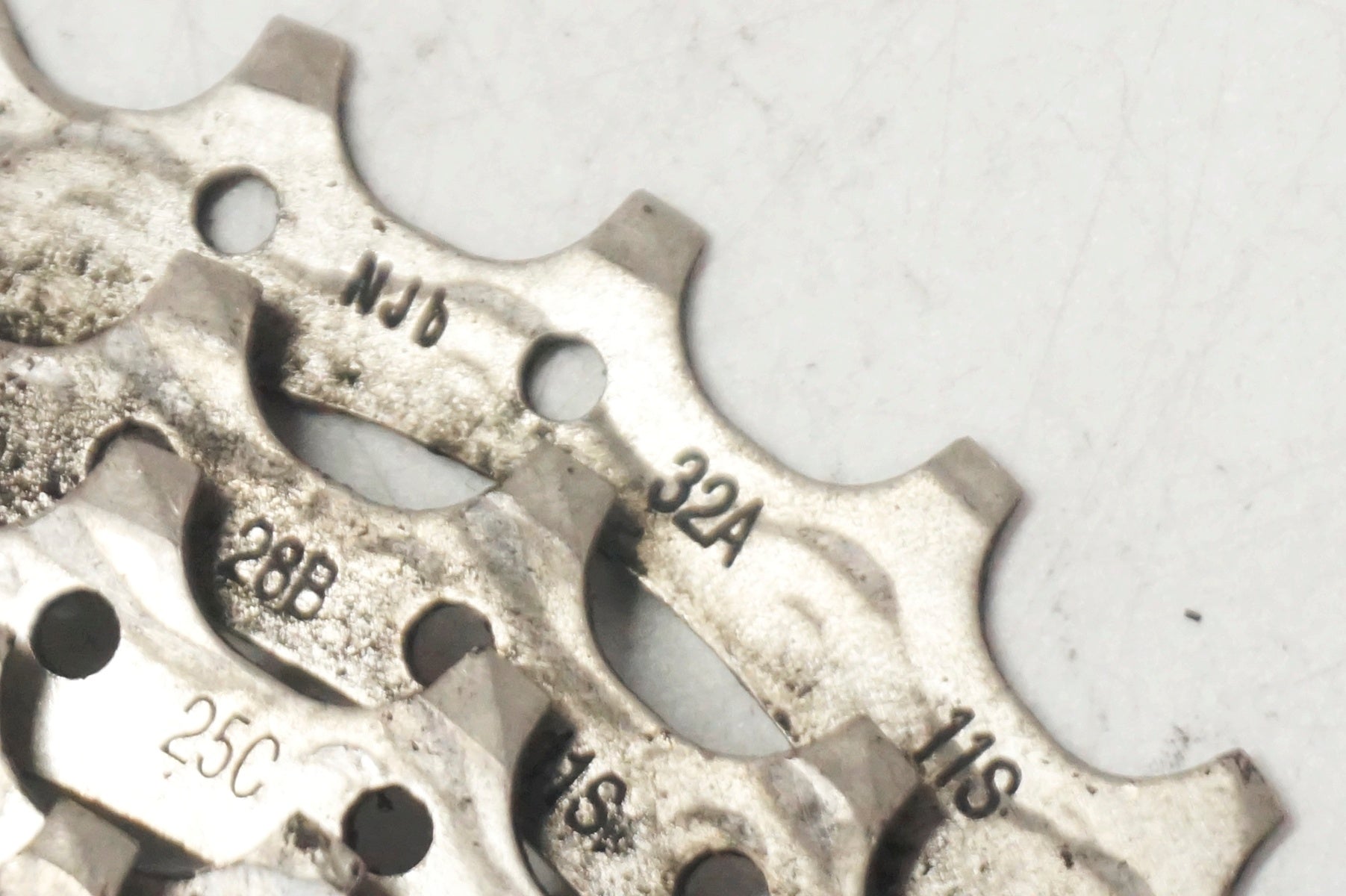 SHIMANO 「シマノ」 105 CS-5800 11-32T スプロケット / 大阪門真店