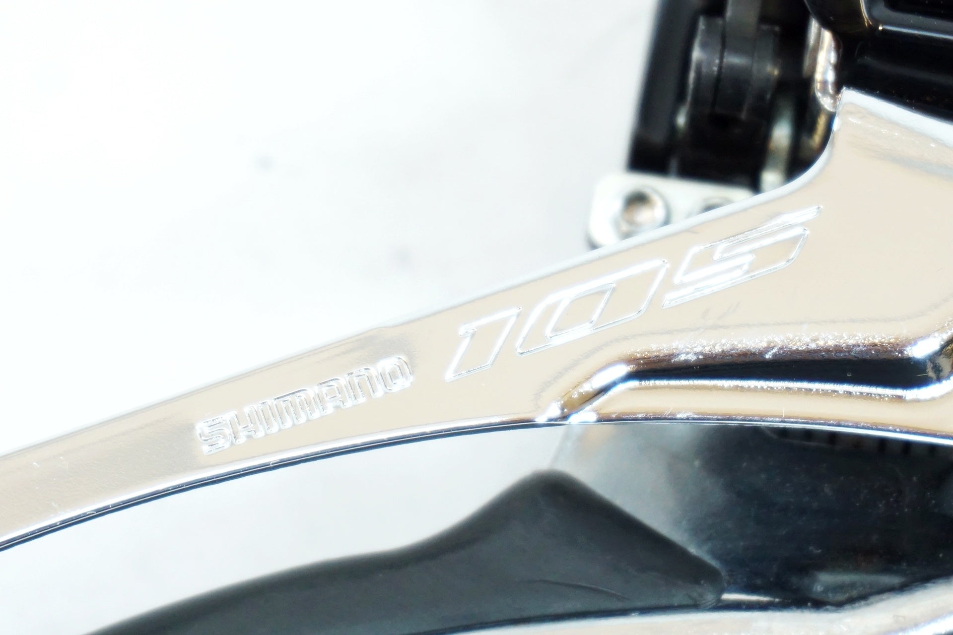 SHIMANO 「シマノ」 105 FD-R7000 フロントディレイラー / 有明