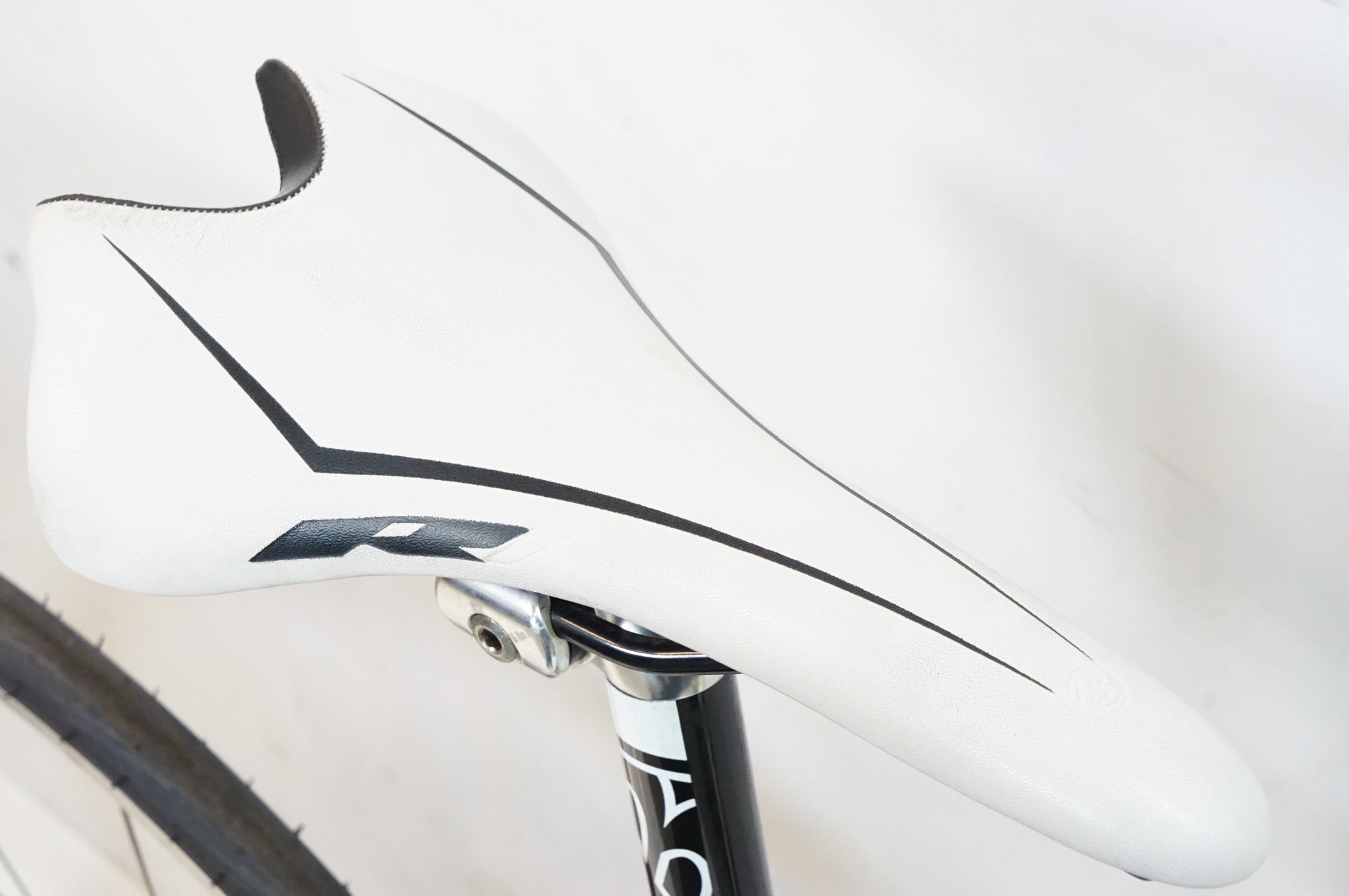 TREK トレック　ホワイト　室内保管　実動　状態良 TREK 「トレック」 2.3 2010年頃 ロードバイク / 熊谷本店