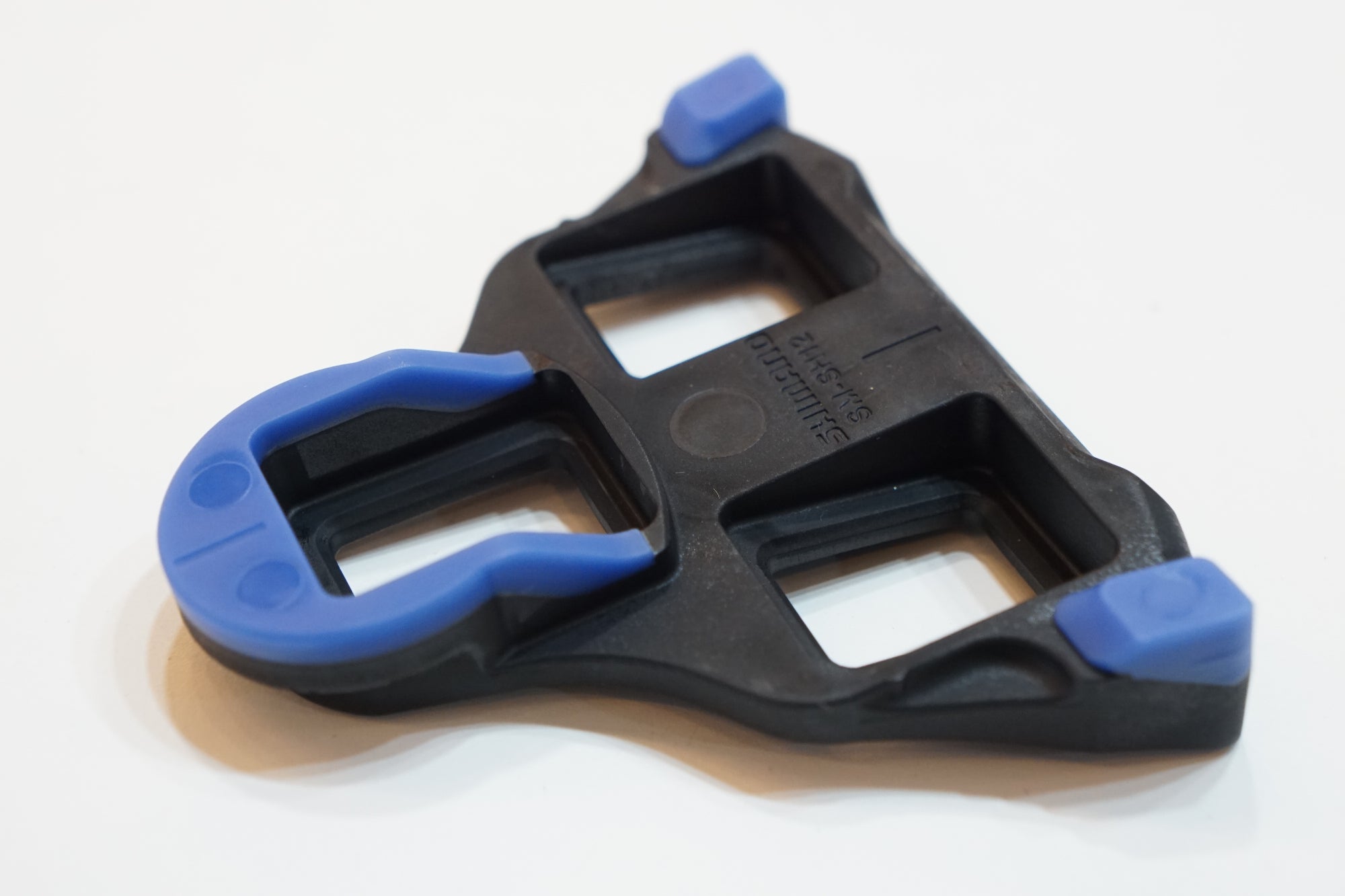 SHIMANO 「シマノ」 SM-SH12 クリート 青 / バイチャリ浦和ベース