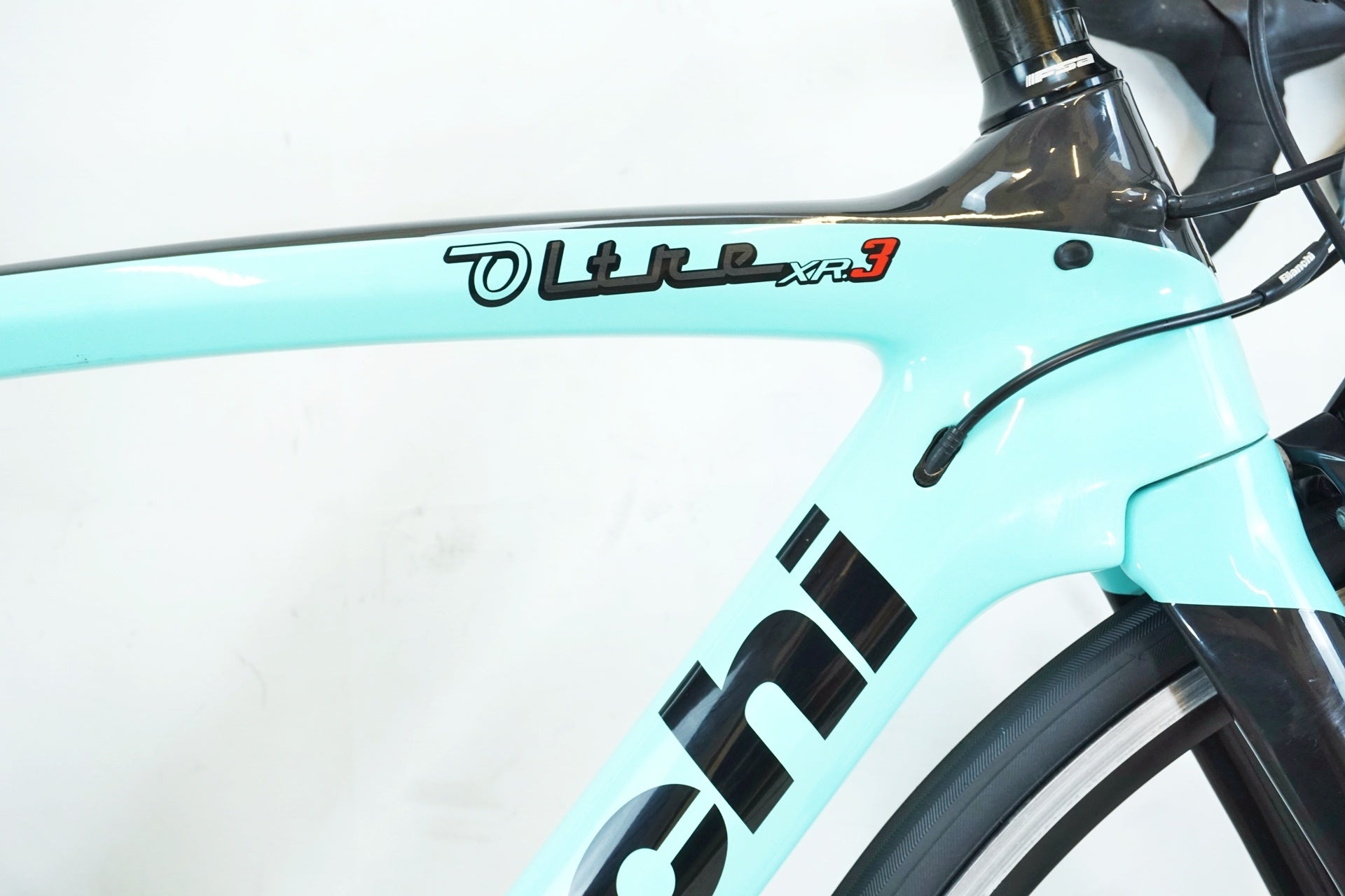 BIANCHI 「ビアンキ」 OLTRE XR3 2019年モデル ロードバイク / 有明ガーデン店
