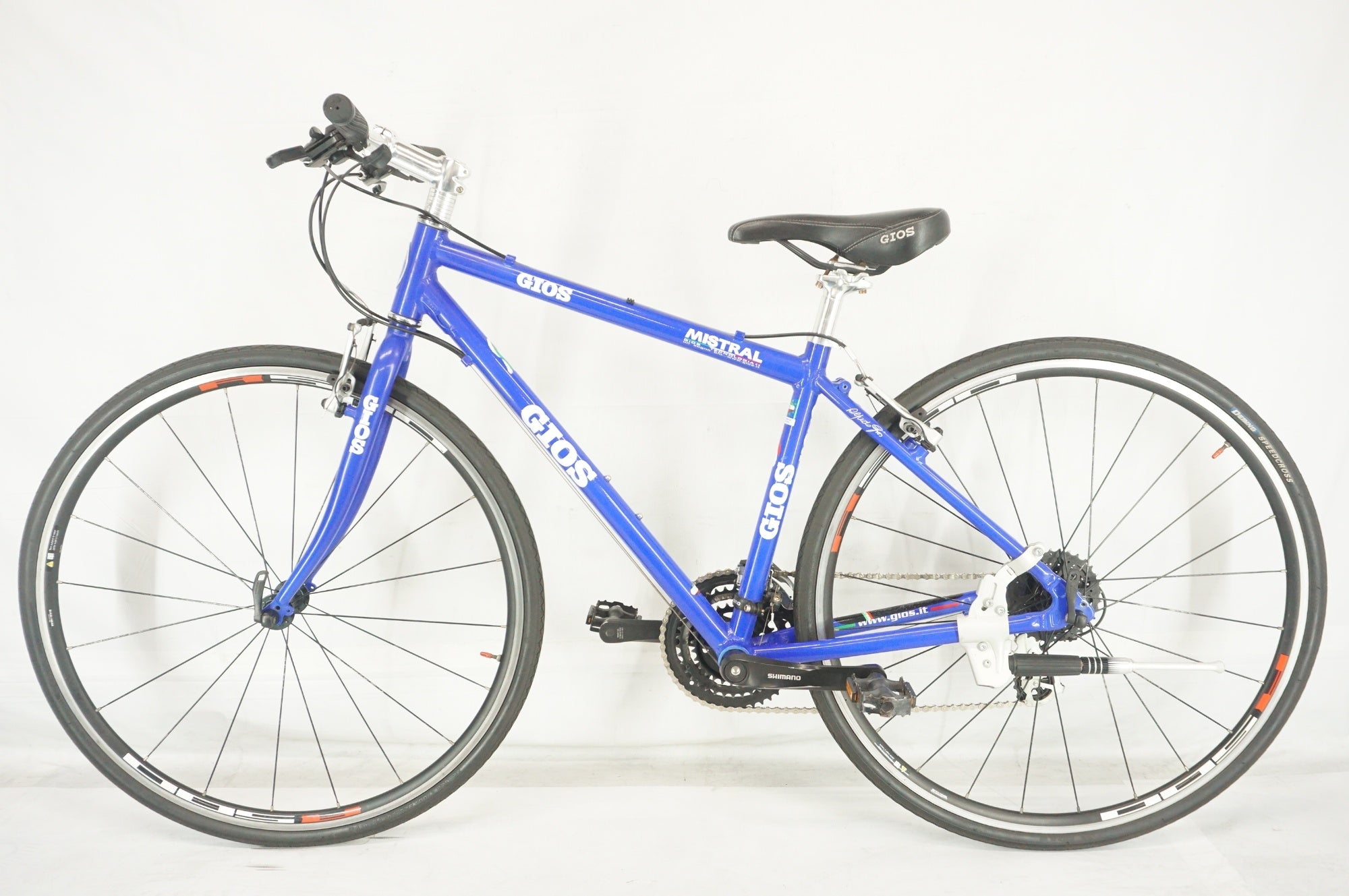 GIOS 「ジオス」 MISTRAL 2022年モデル クロスバイク / 阪急塚口店