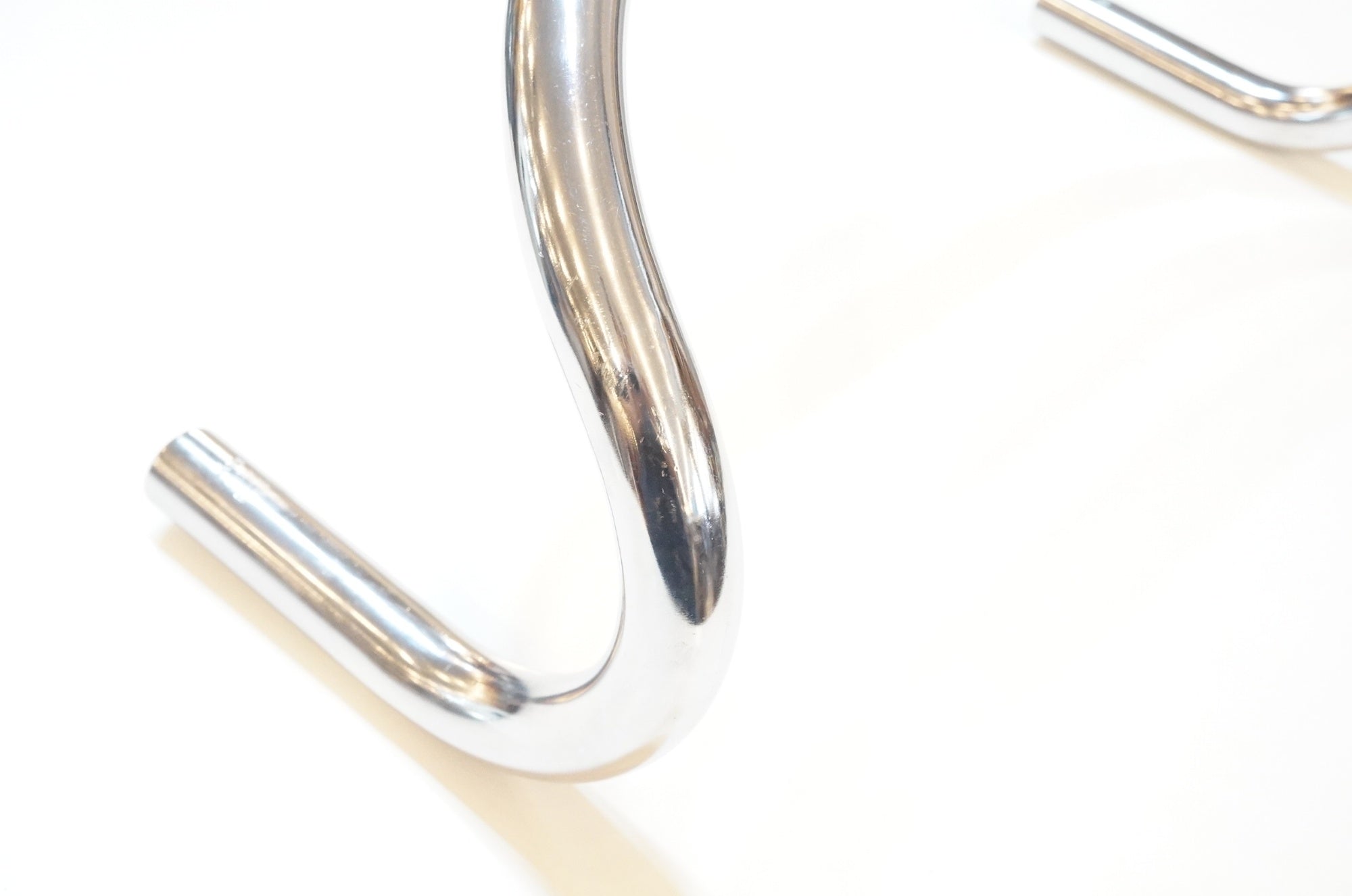 NITTO 「ニットー」 B123 NJS φ25.4 400mm ハンドル / 浦和ベース